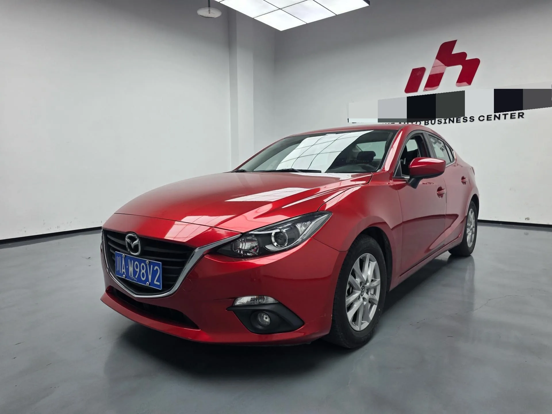Mazda3 Axela 2014 Sedan 1.5L Automatic Luxury