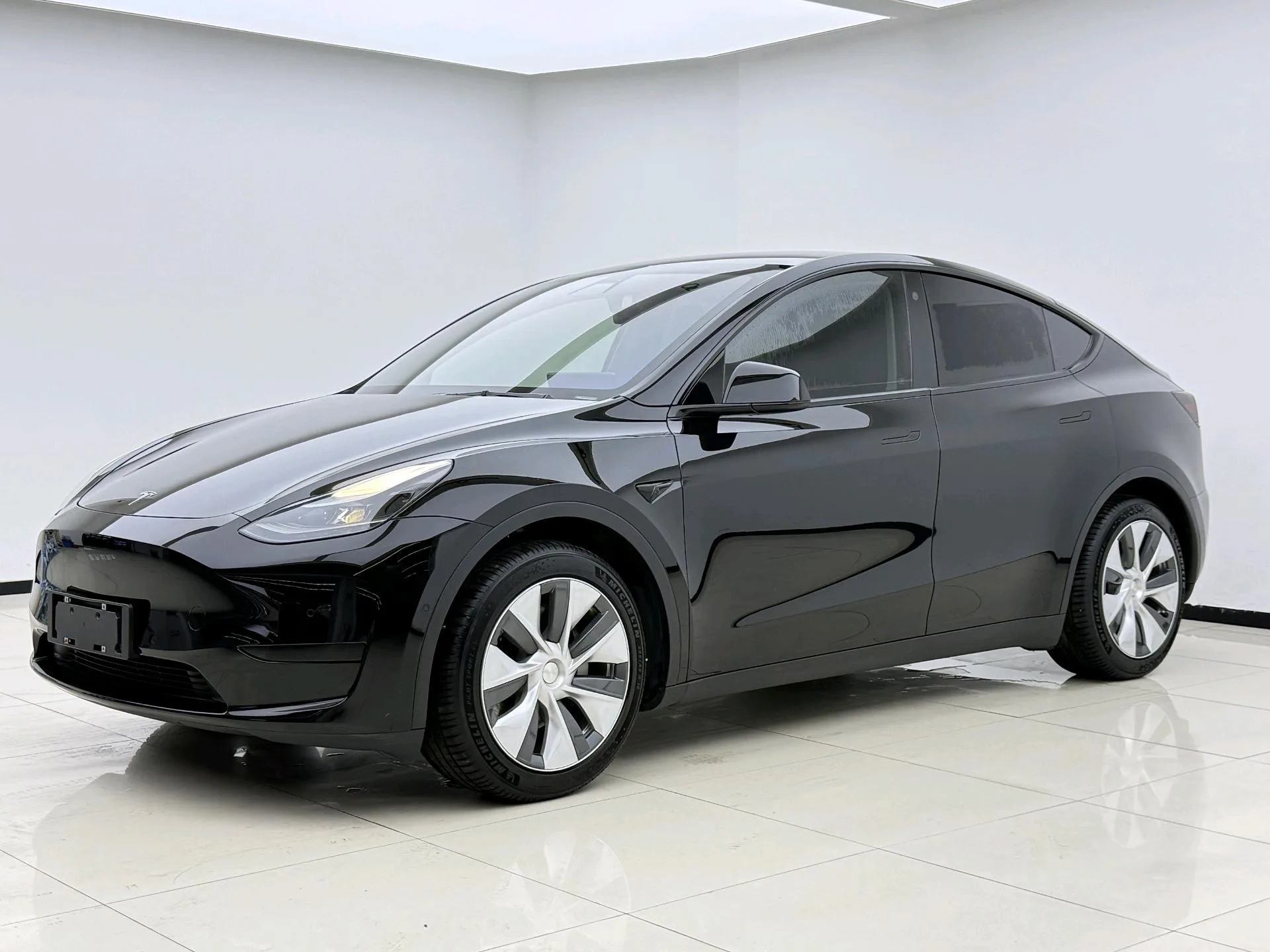 Model Y 2022 Rear-Wheel Drive