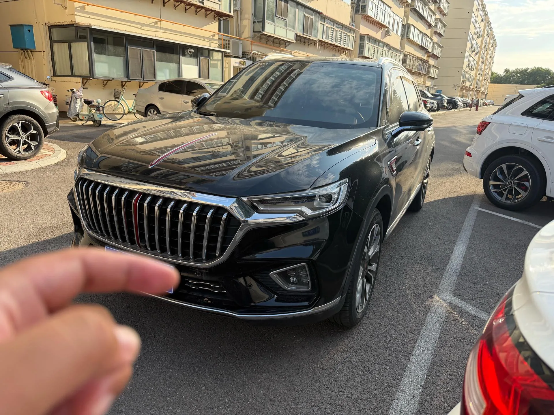 Hongqi HS5 2019 2.0T Intelligent Flagship Enjoy 4WD Edition