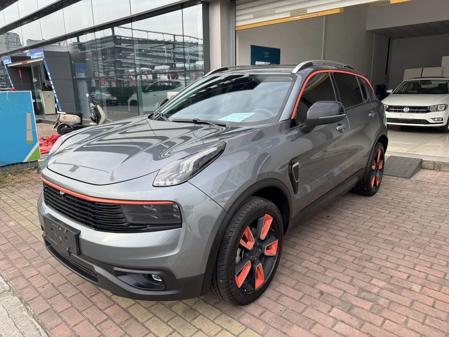 Lynk & Co 01 2019 Model Year 2.0T FWD Glory Pro Edition (China V)
