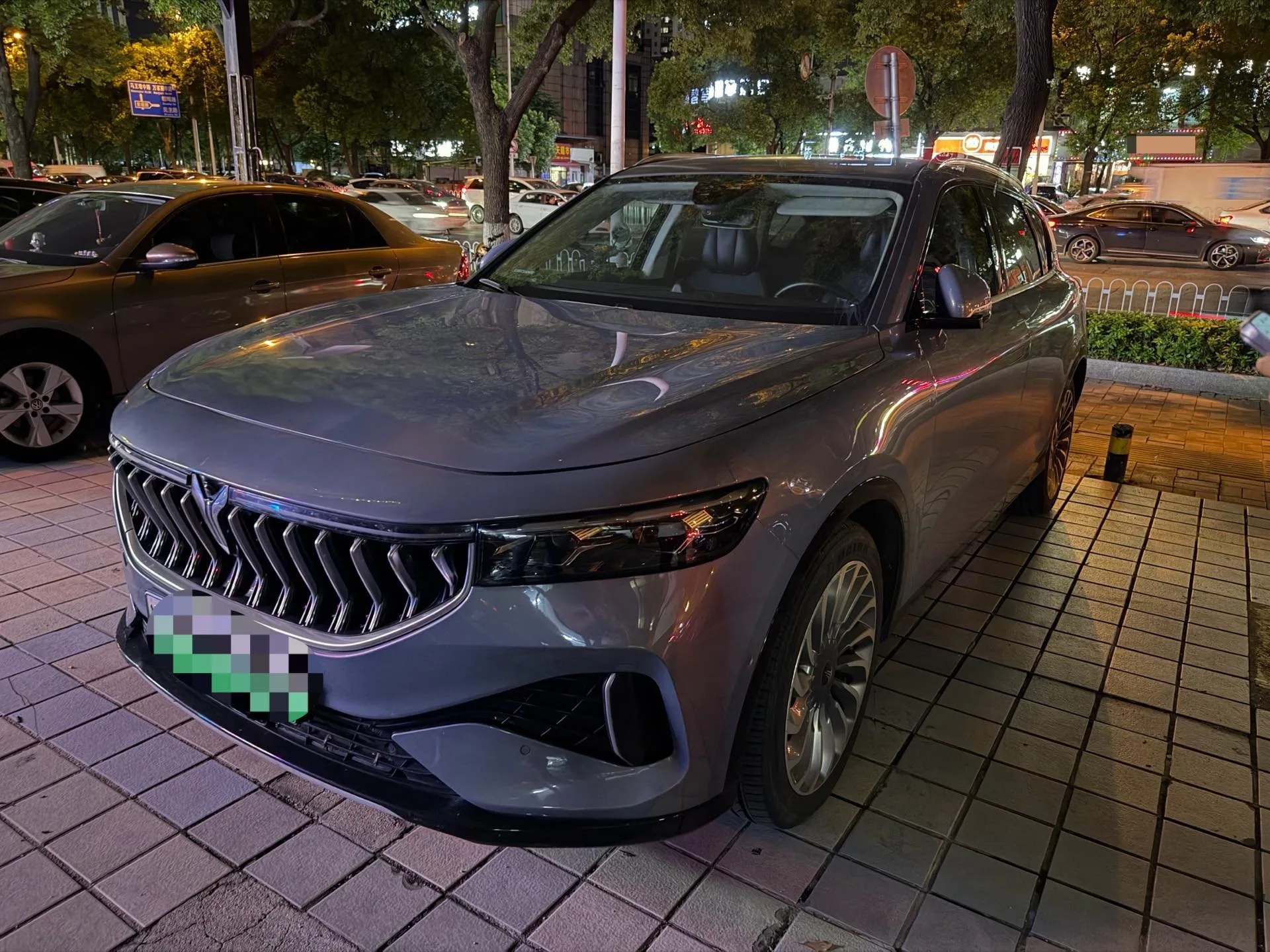 Voyah FREE 2021 4WD Extended Range Exclusive Luxury Package