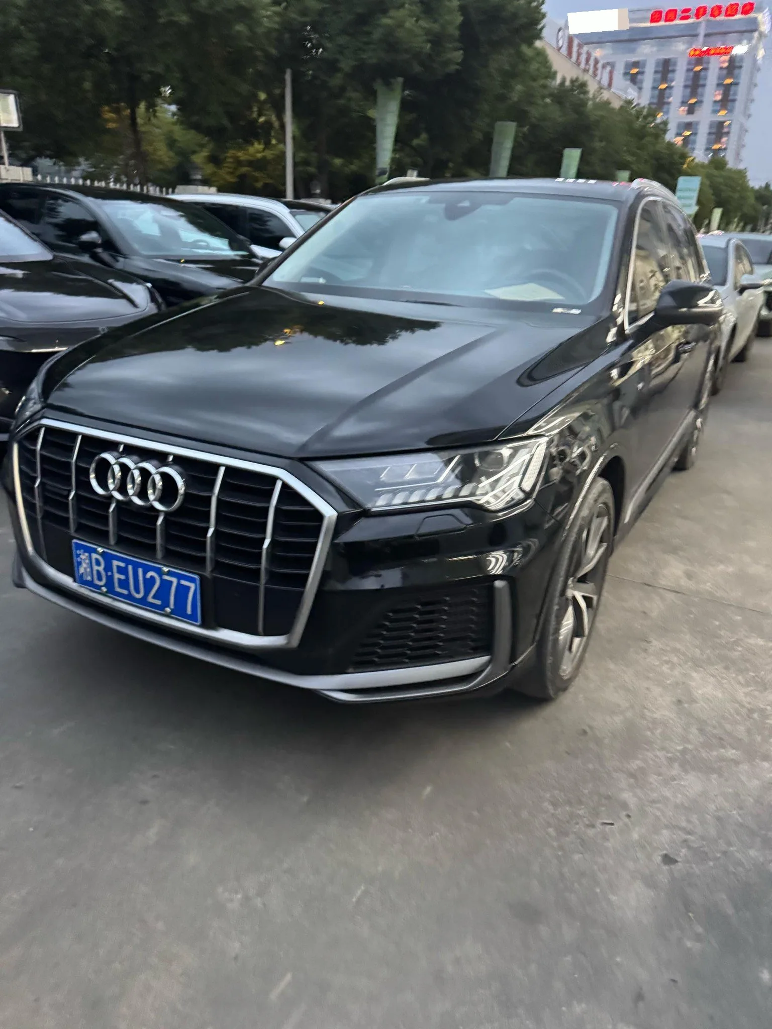Audi Q7 (Imported) 2023 Q7 48V 3.0TFSI 55TFSI Quattro S line Sport Automatic