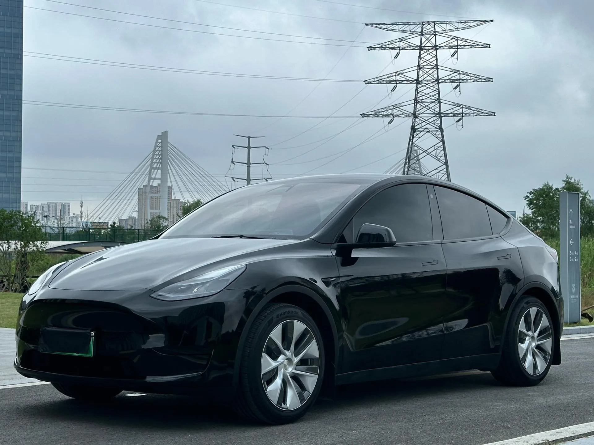 Model Y 2022 Rear-Wheel Drive