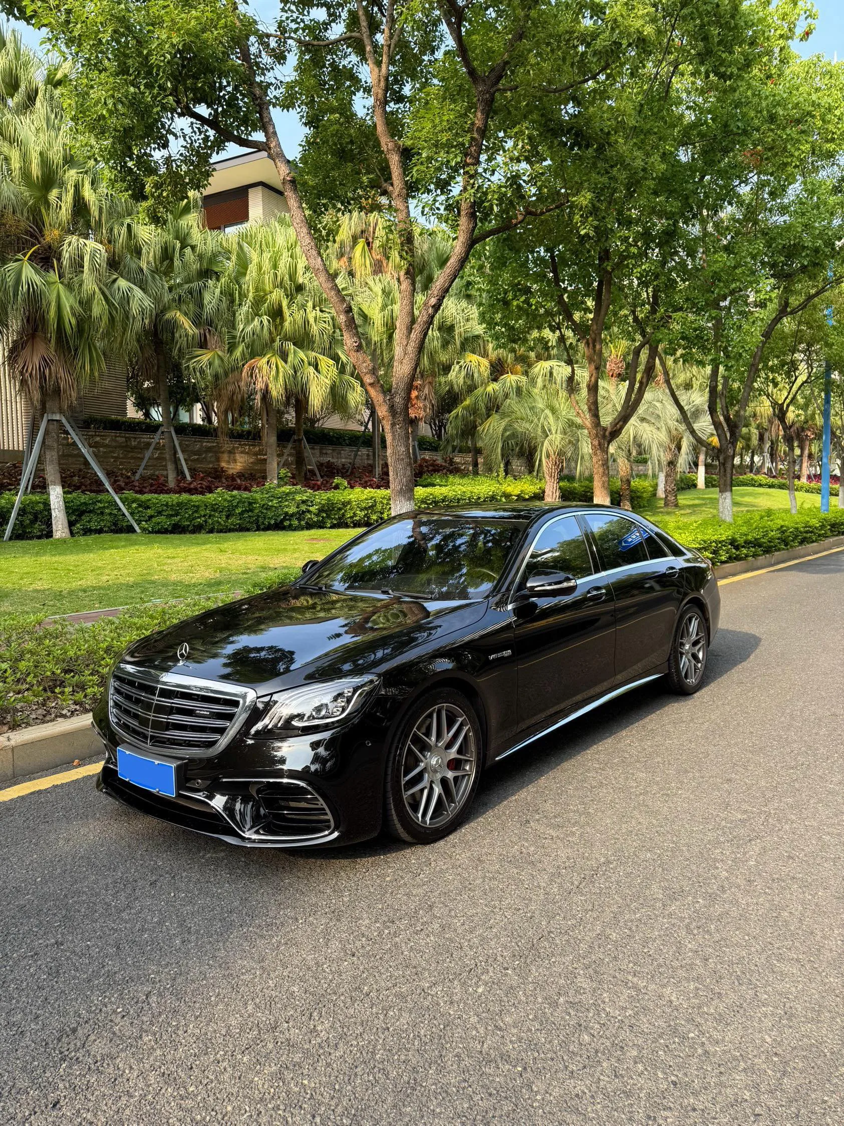 2018 Mercedes-Benz S-Class AMG S 63 L 4MATIC+