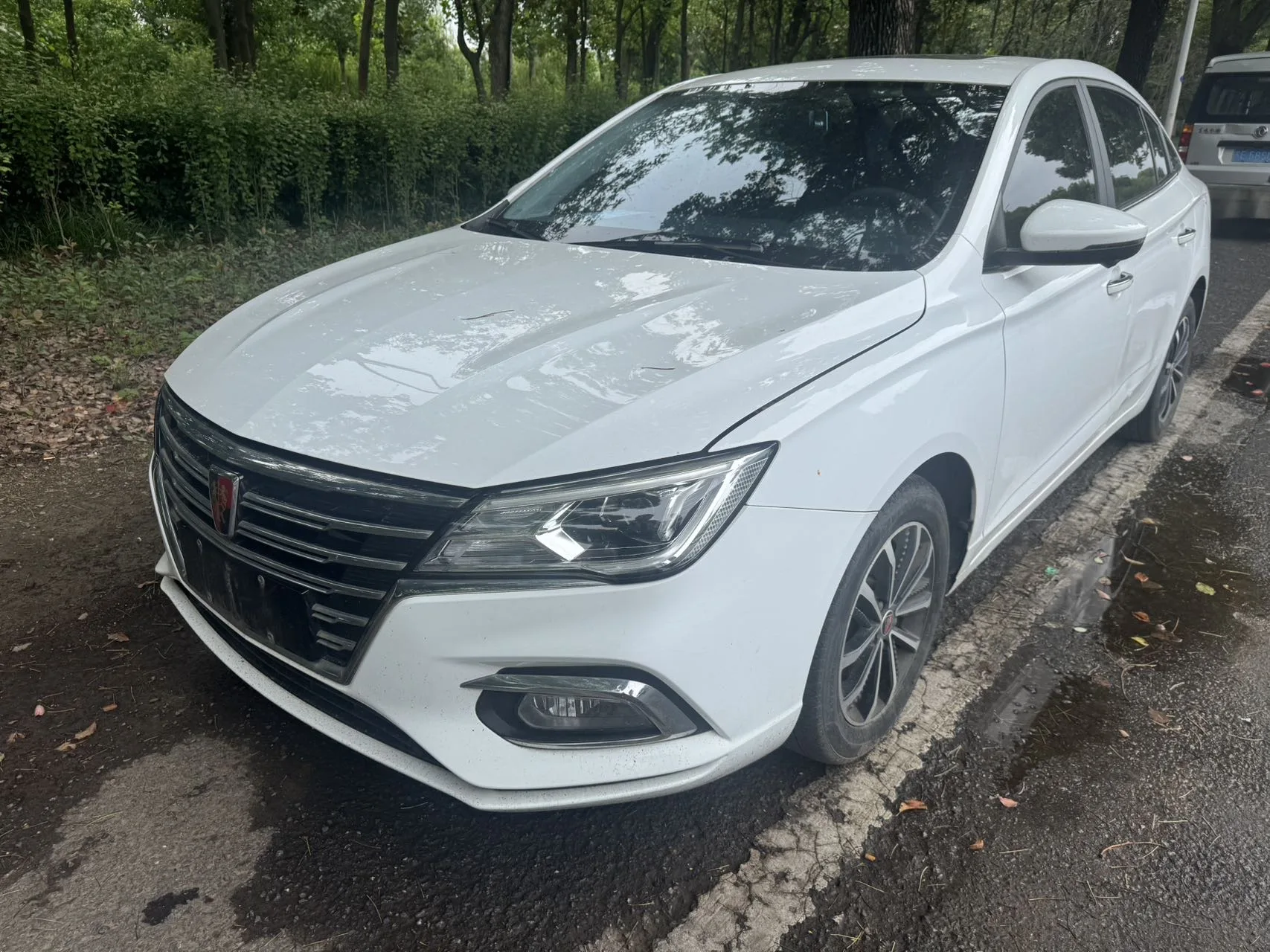 Roewe i5 2020 Model Year 1.5L Automatic 4G Connectivity Linghao Flagship Edition