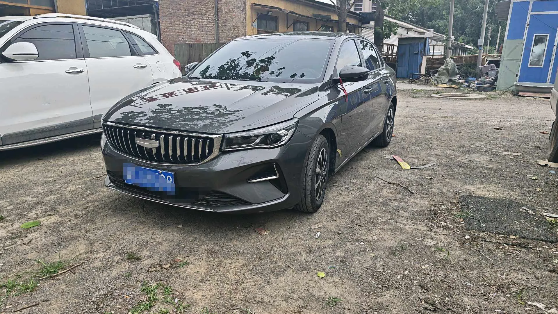 Geely 2023 Emgrand Sedan 1.5 Luxury Manual Transmission