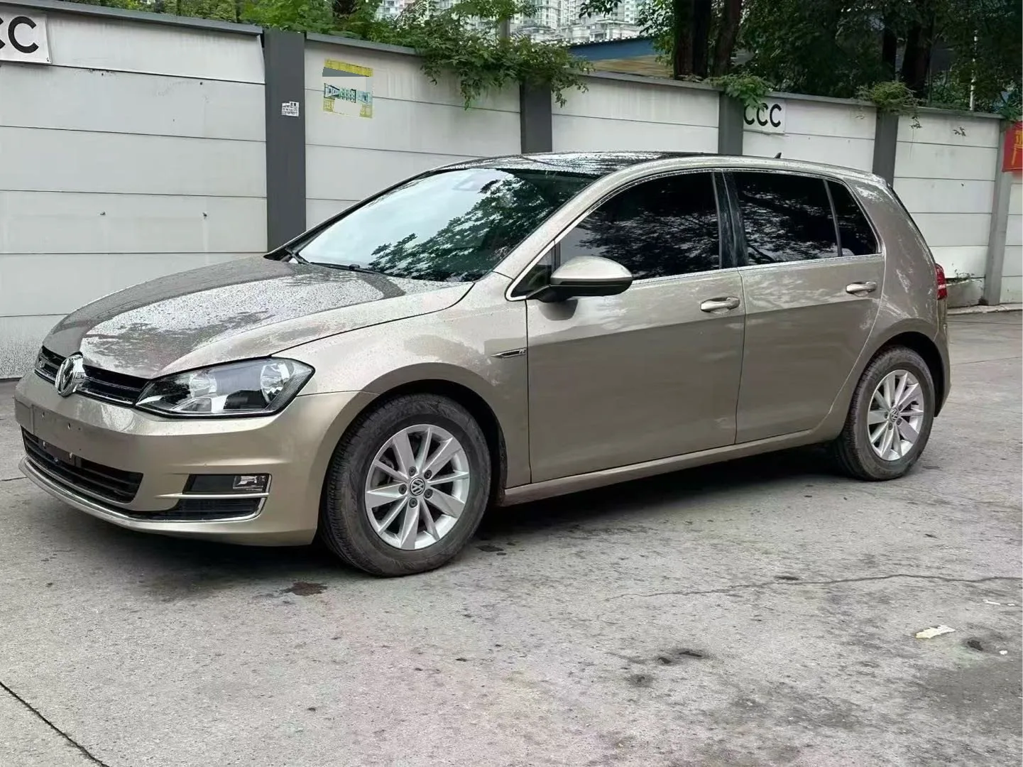 2016 Golf 1.6L Automatic Fashion Edition