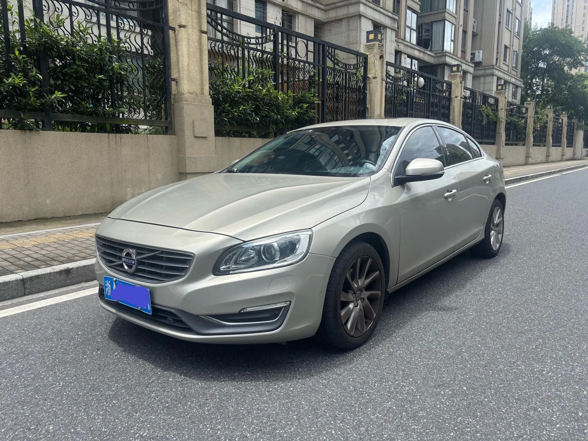 2018 Volvo S60 S60L T4 Smart & Progressive Edition