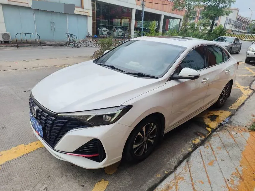 Changan Eado 2022 PLUS Blue Whale NE 1.4T GDI DCT Premium Edition