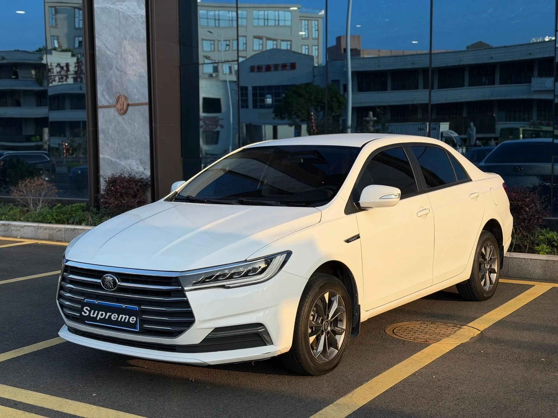 Qin 2019 1.5L Automatic Premium Edition