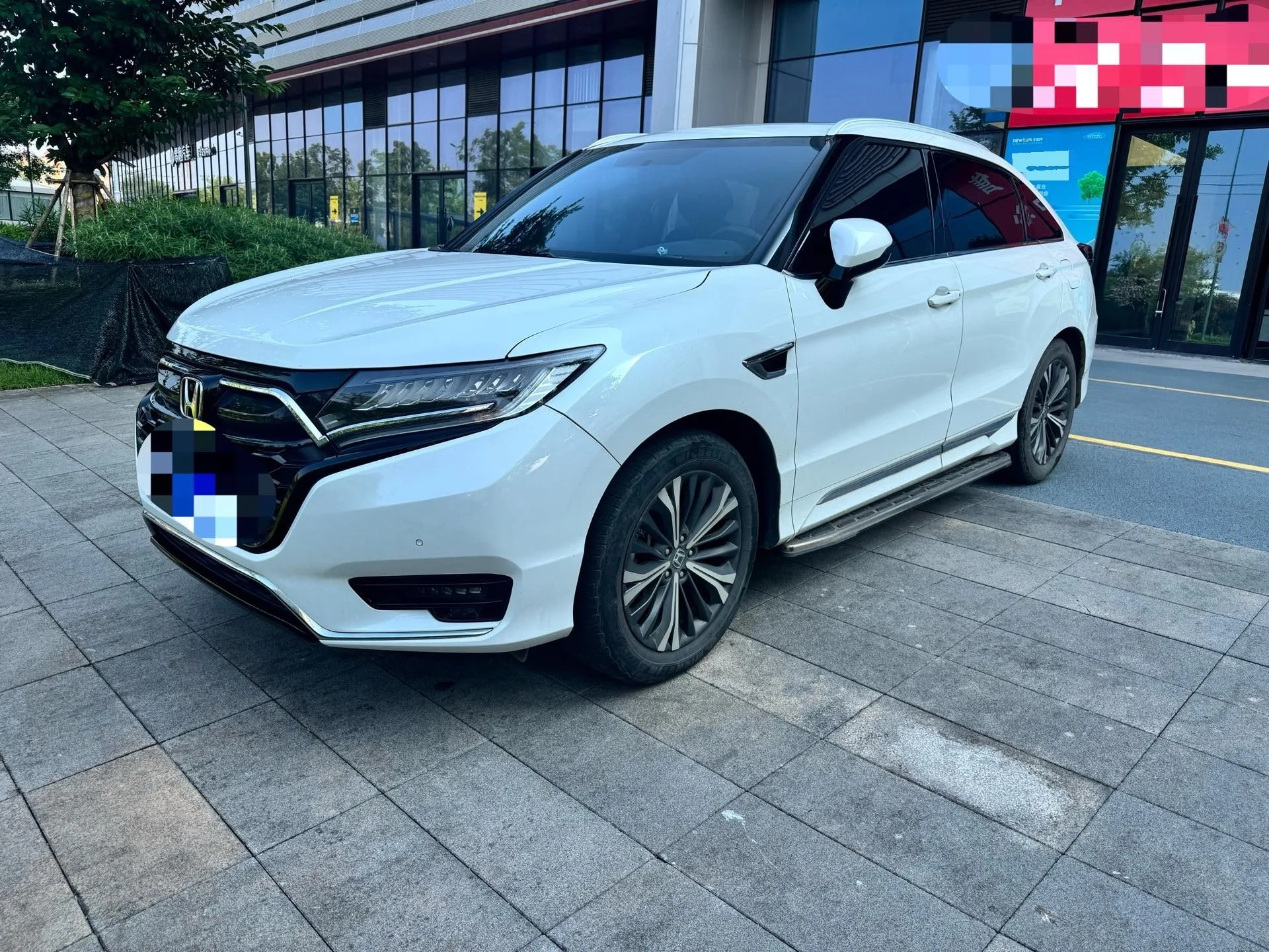 Honda UR-V 2020 370TURBO 2WD Premium Edition