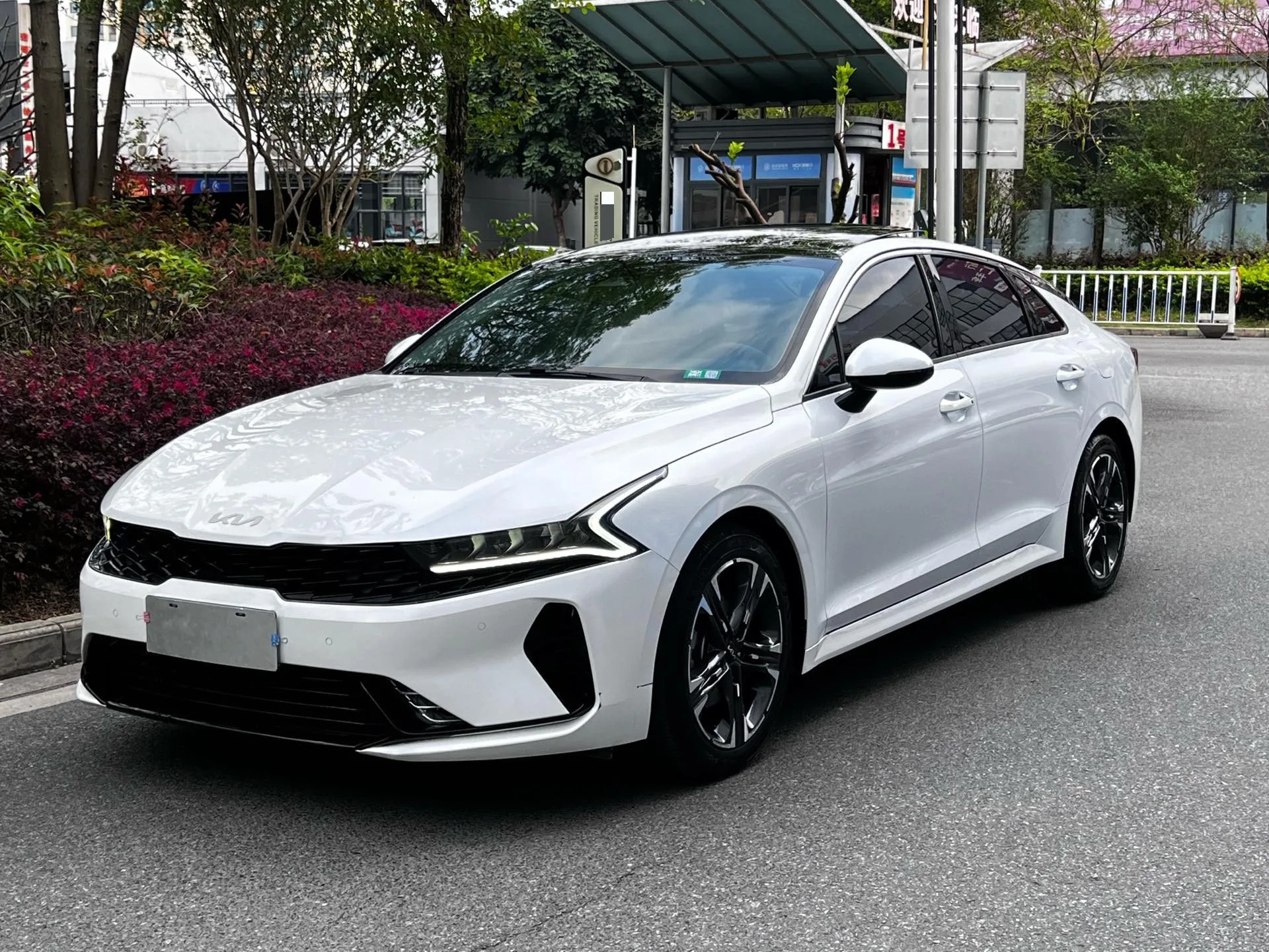 Kia K5 2020 270T CVVD Luxury Edition