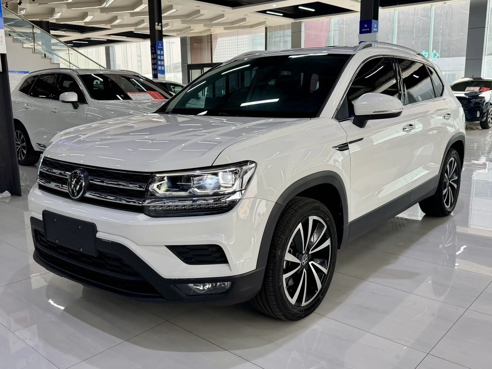 Tharu 2022 280TSI 2WD Luxury Edition