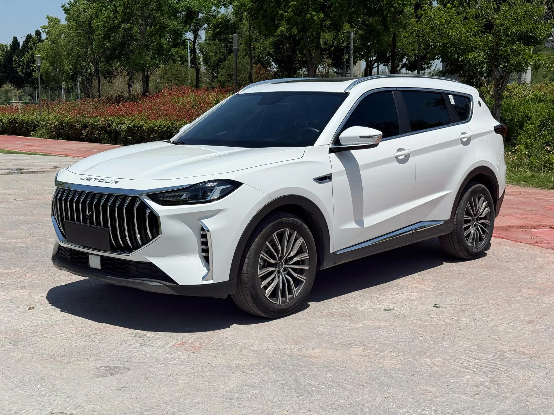 Jetour X70 PLUS 2024 Champion Edition 1.5T DCT Champion MAX+ 5-seater