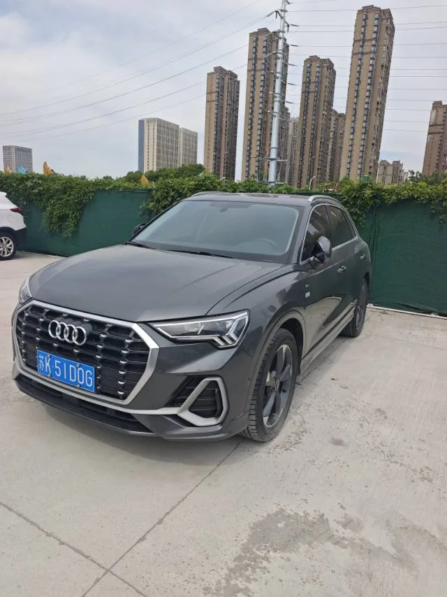 Audi Q3 2022 35 TFSI Fashion Dynamic Edition