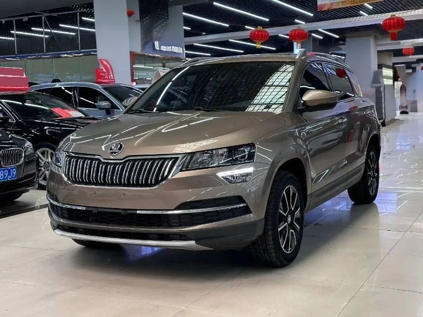 Karoq 2021 TSI280 Technology Edition