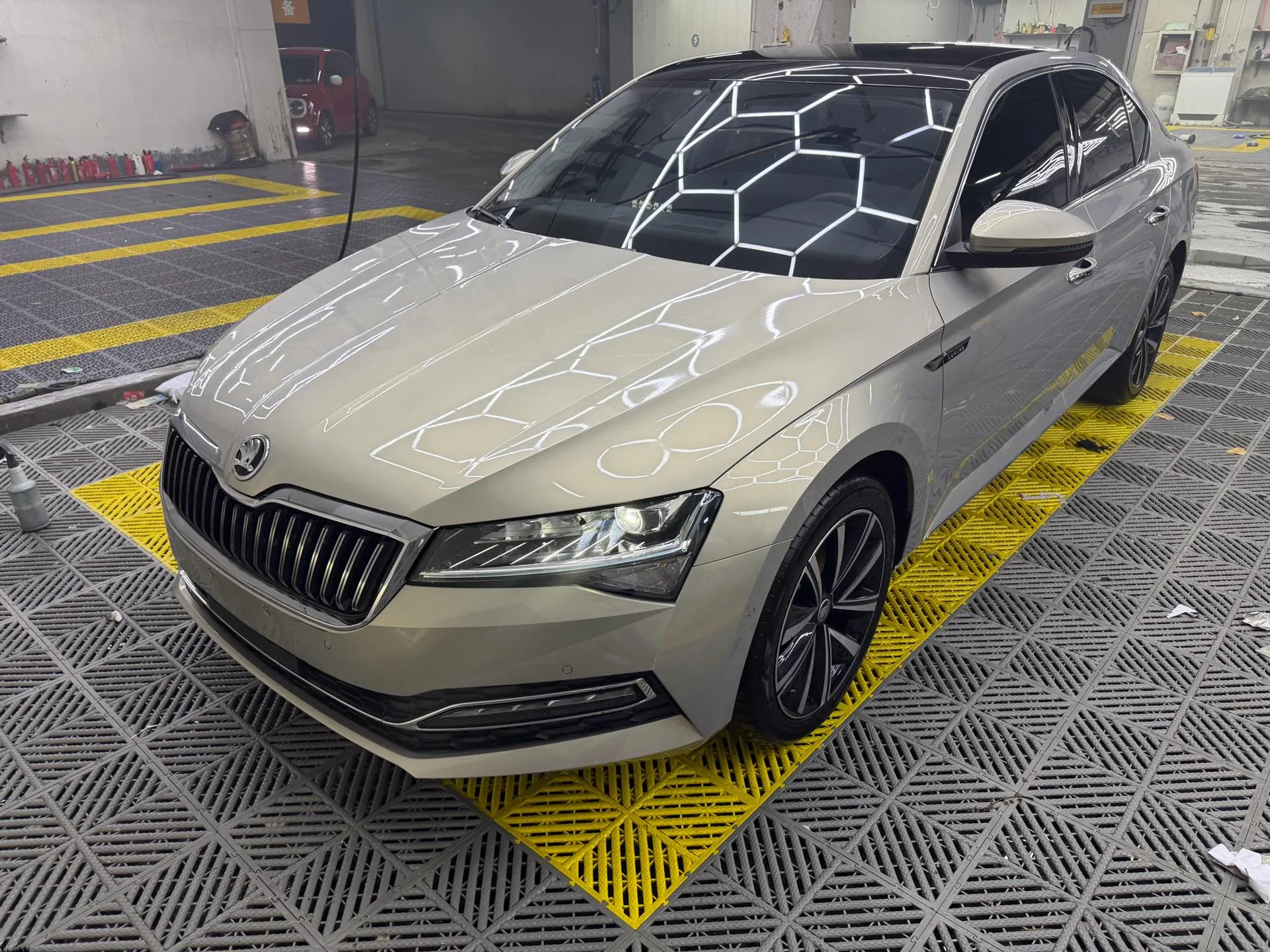Skoda Superb 2022 TSI280 DSG Premium Edition