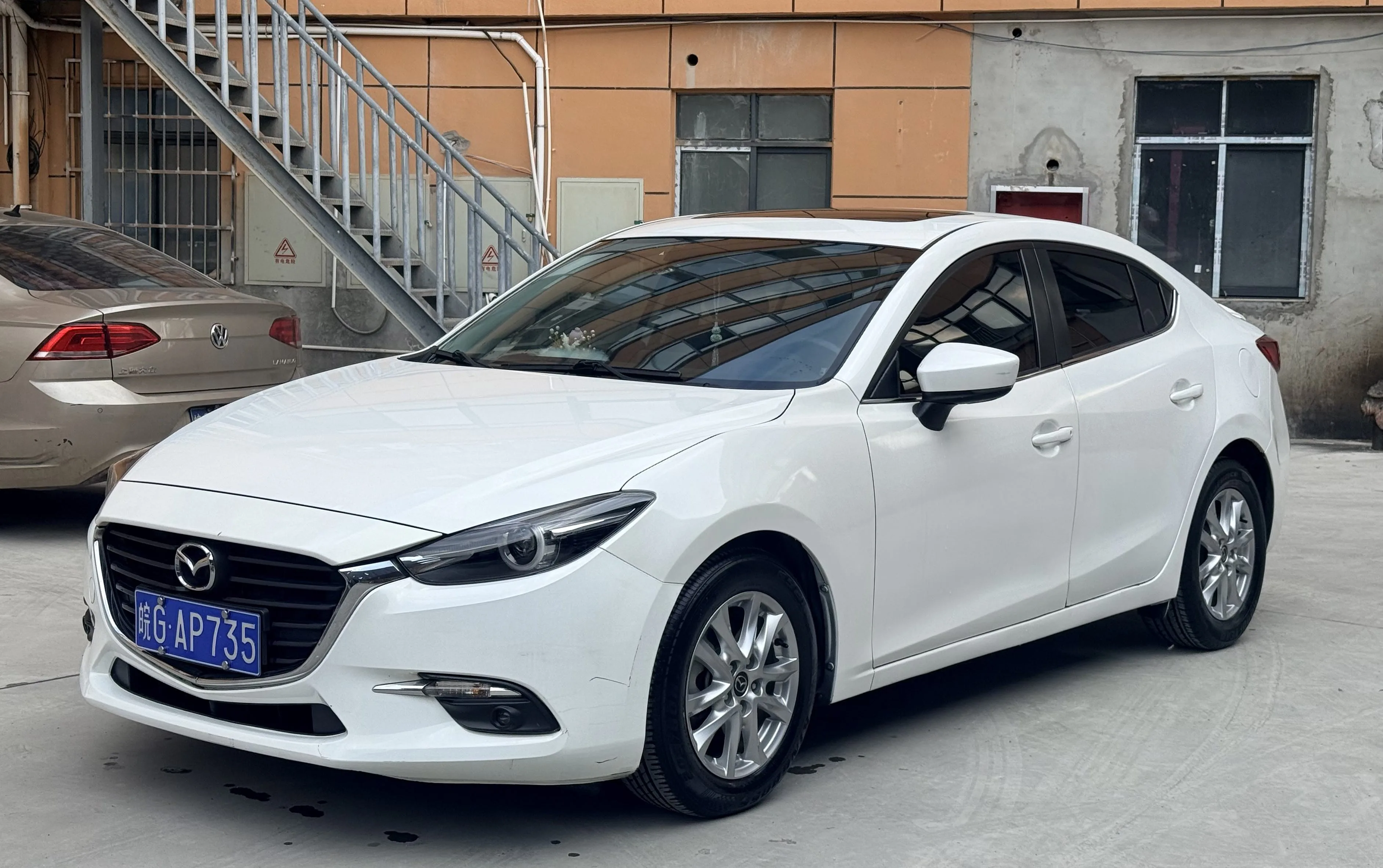 Mazda3 Axela 2019 Cloud Control Edition Sedan 1.5L Automatic Luxury Model (National V Emission Standard)