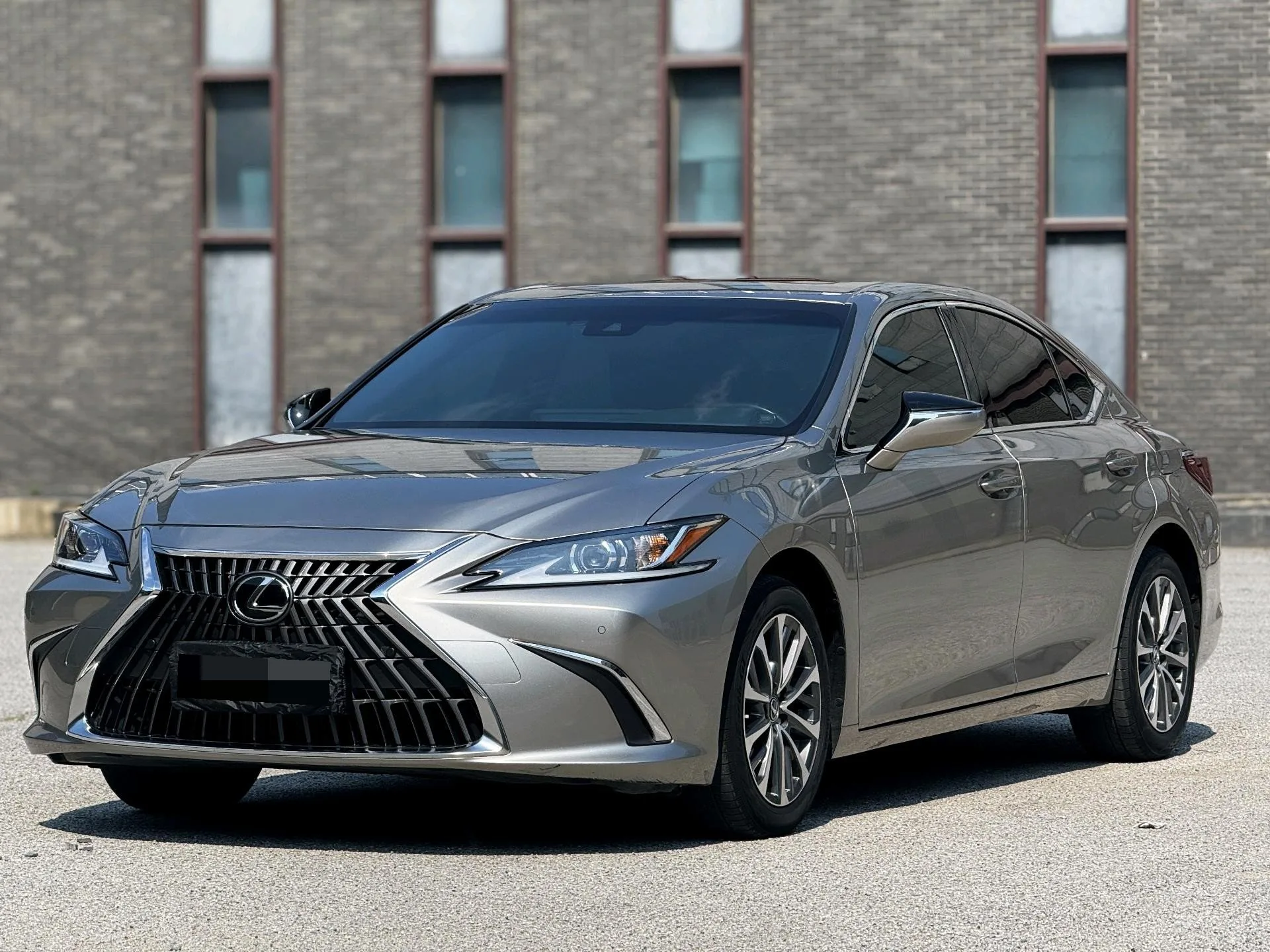 Lexus ES 2023 200 Premium Edition