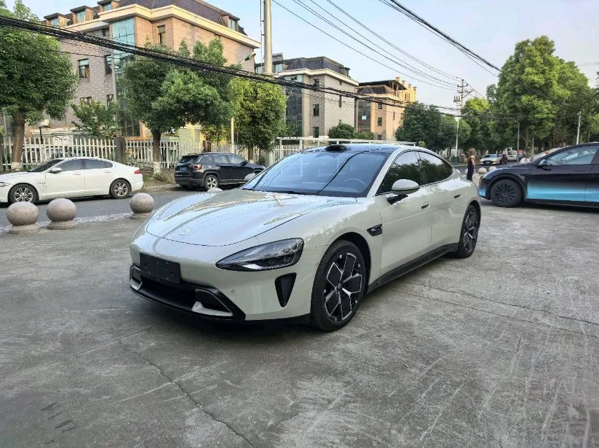 Xiaomi SU7 2024 Model, 830km Rear-Wheel Drive, Long Range, Advanced Intelligent Driving Pro Edition