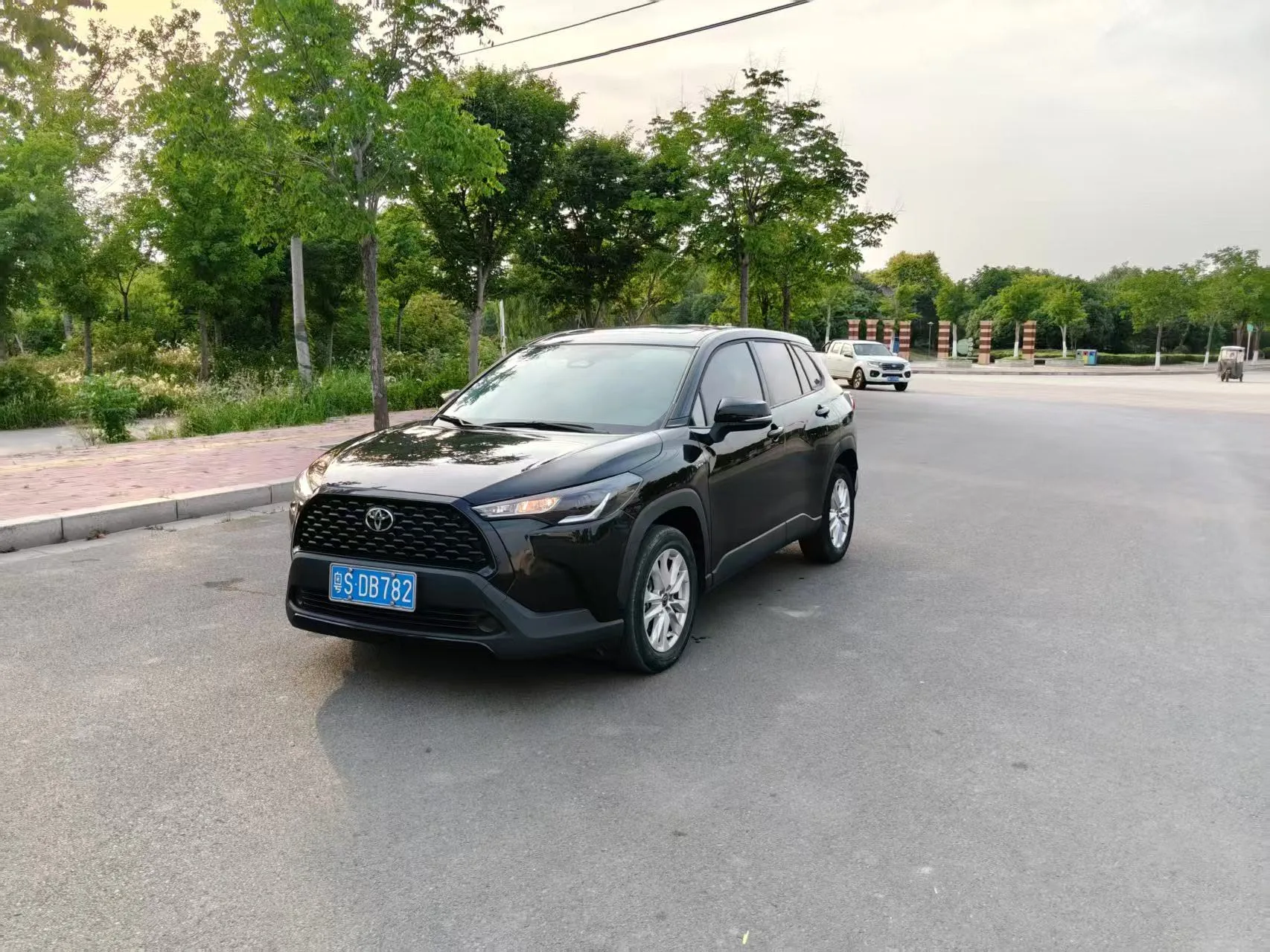 Toyota 2024 Corolla Hybrid 2.0L CVT Intelligent Electric Hybrid Elite Edition Automatic Transmission