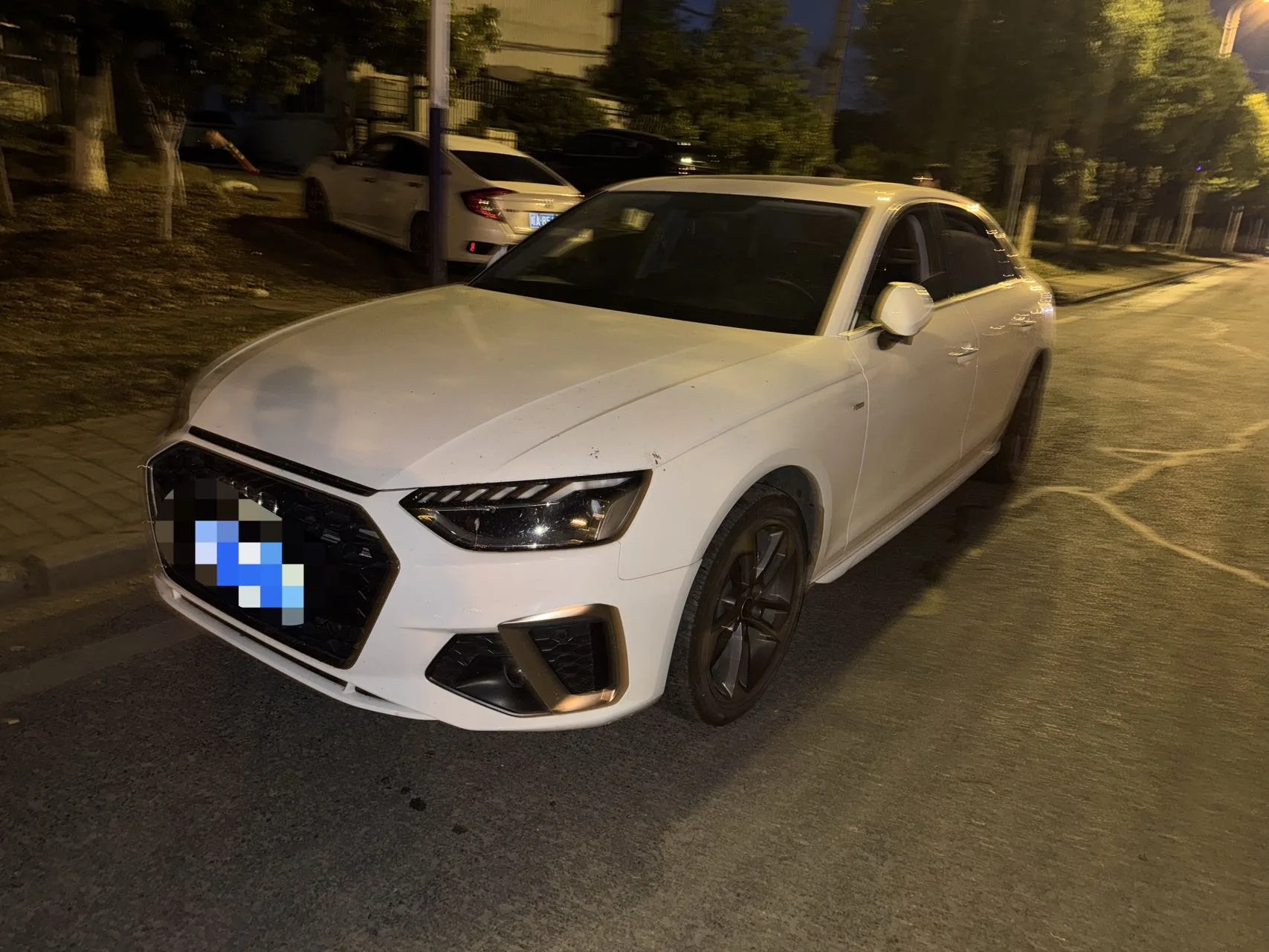 Audi 2024 A4L 2.0TFSI 40TFSI Fashion Dynamic Automatic