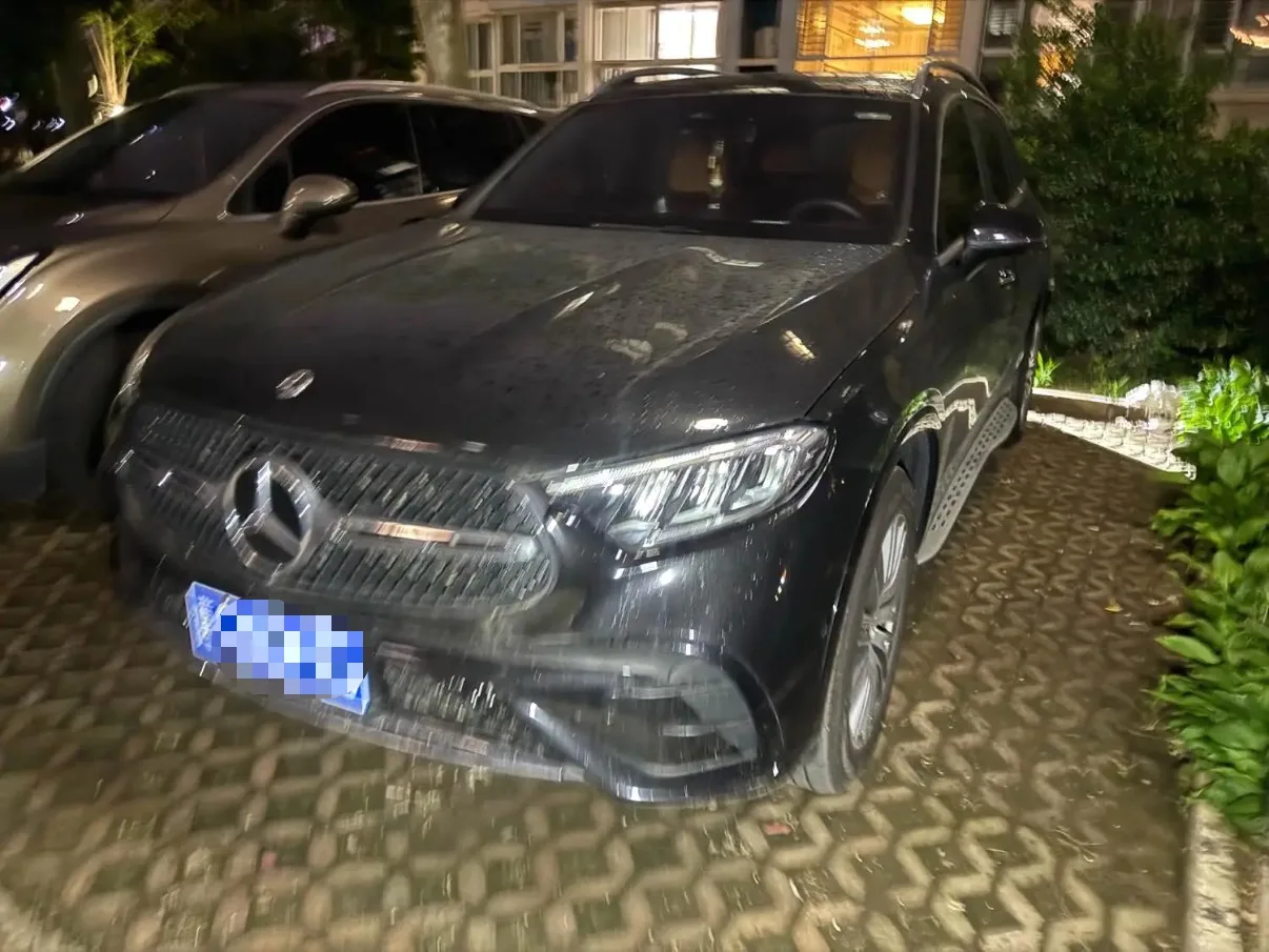 Mercedes-Benz 2025 GLC 300 L 4MATIC 48V 2.0T Dynamic 5-seater Automatic