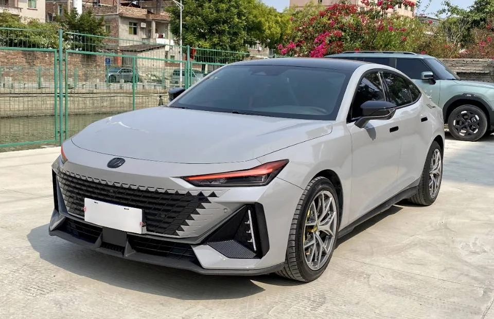 Changan 2023 UNI-V 1.5T Premium Automatic