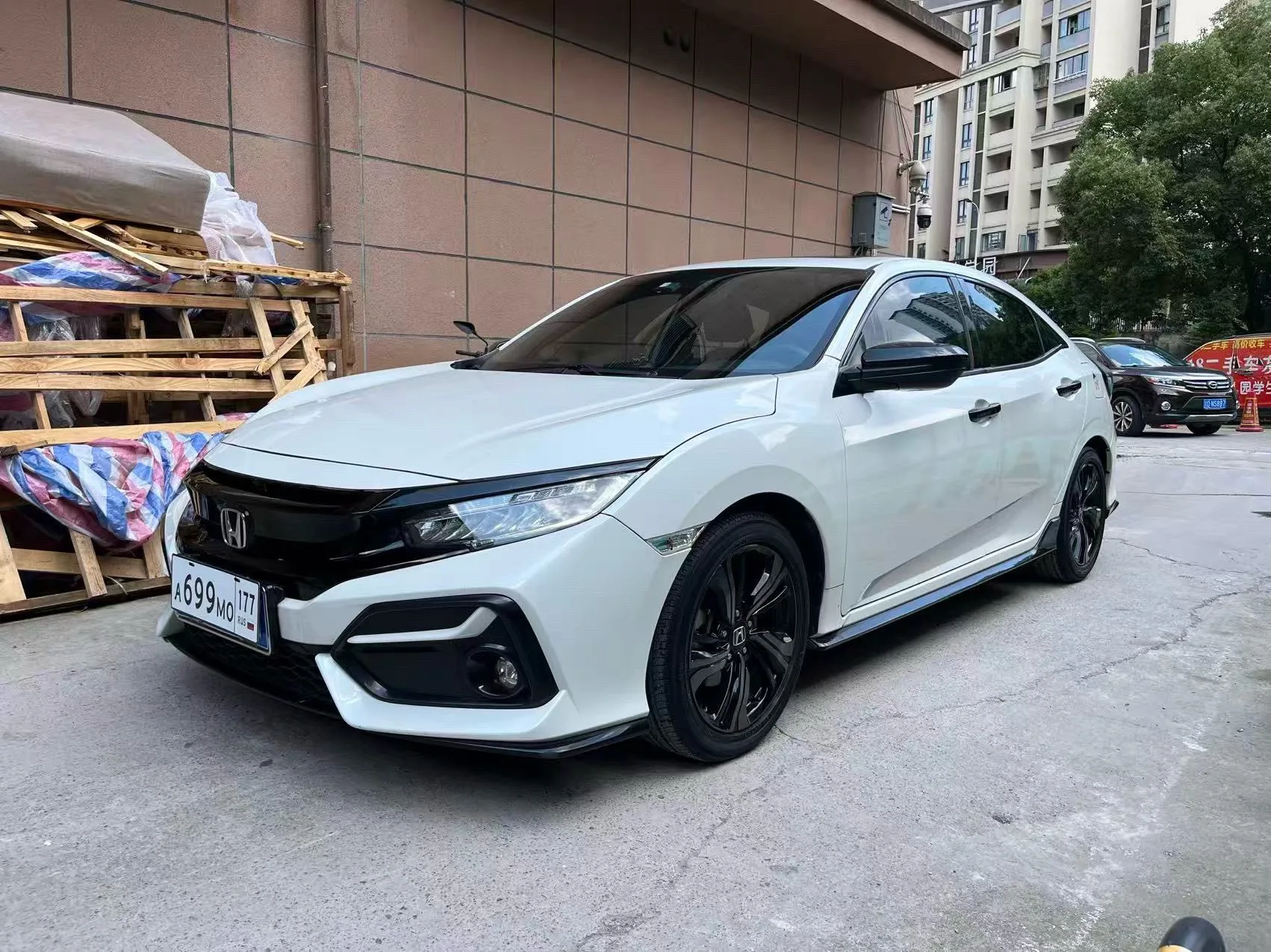 Civic 2021 HATCHBACK 220TURBO CVT Trendy and Cool