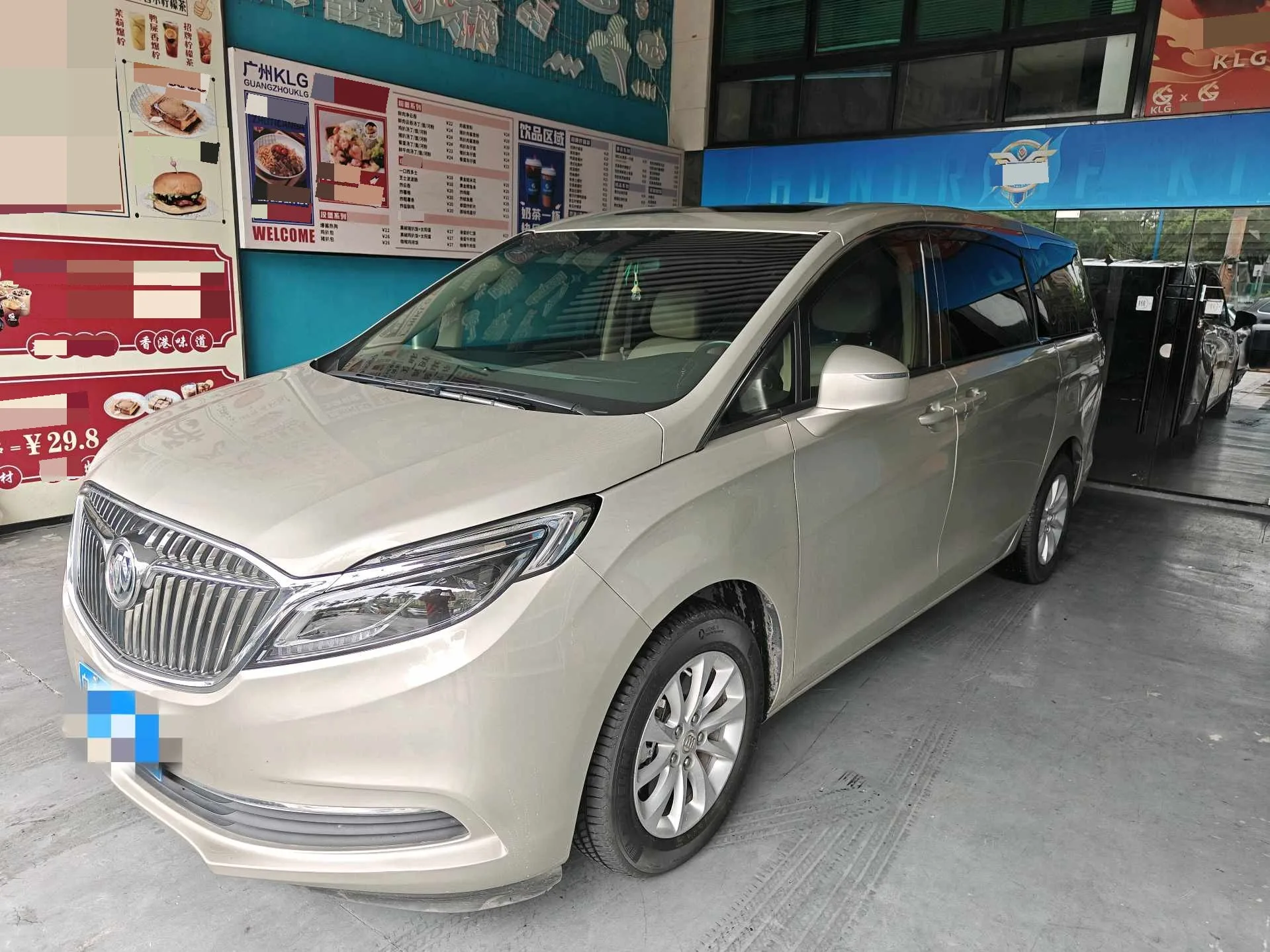 Buick GL8 2017 ES 28T Premium Edition, National V