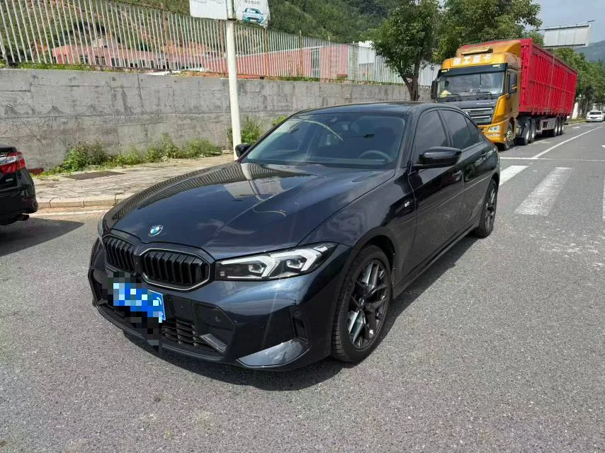2025 BMW 3 Series 330Li 2.0T M Sport Shadow Edition Automatic