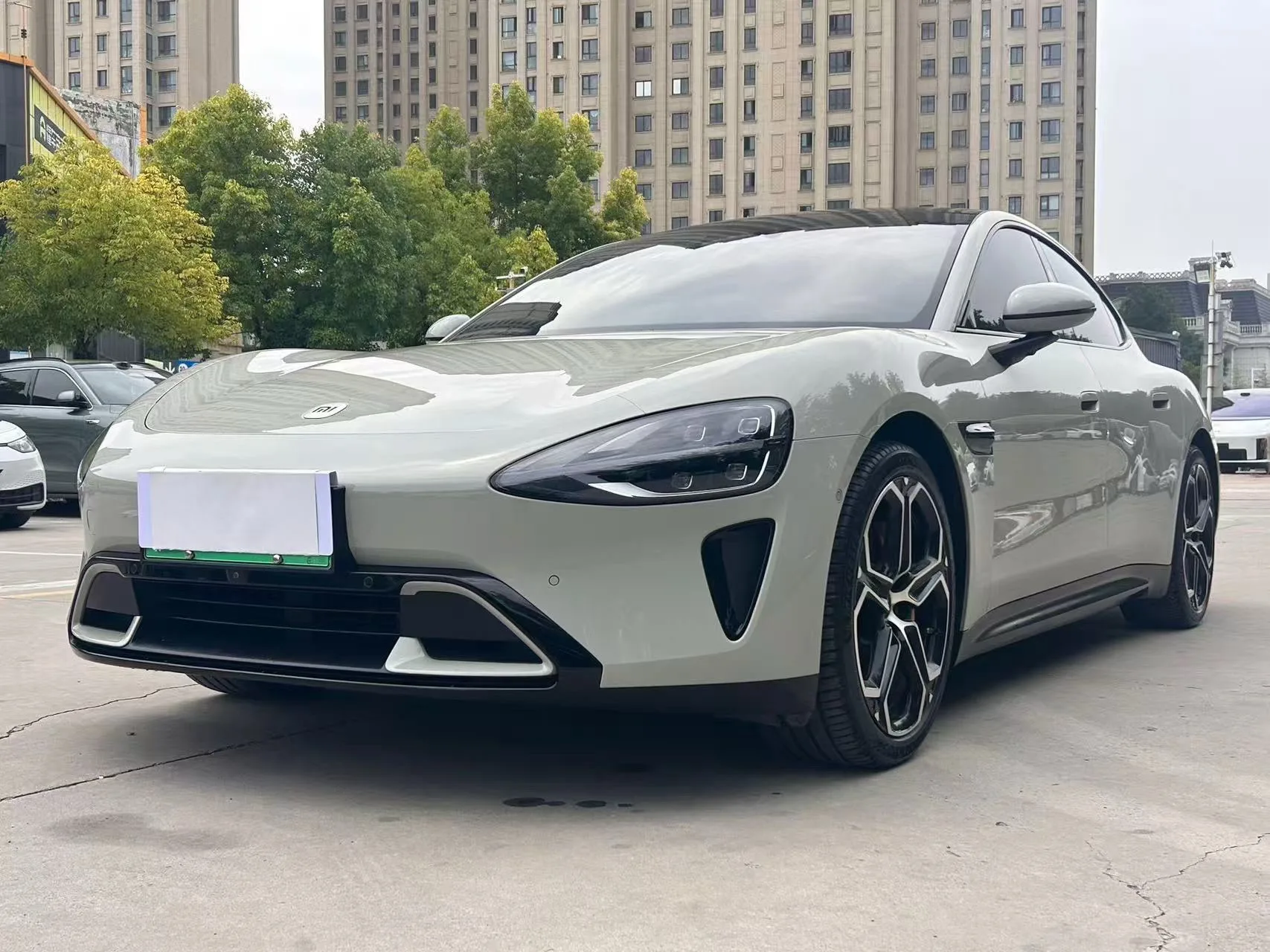 Xiaomi SU7 2024 Model 700km Rear-Wheel Drive Long-Range Smart Driving Edition