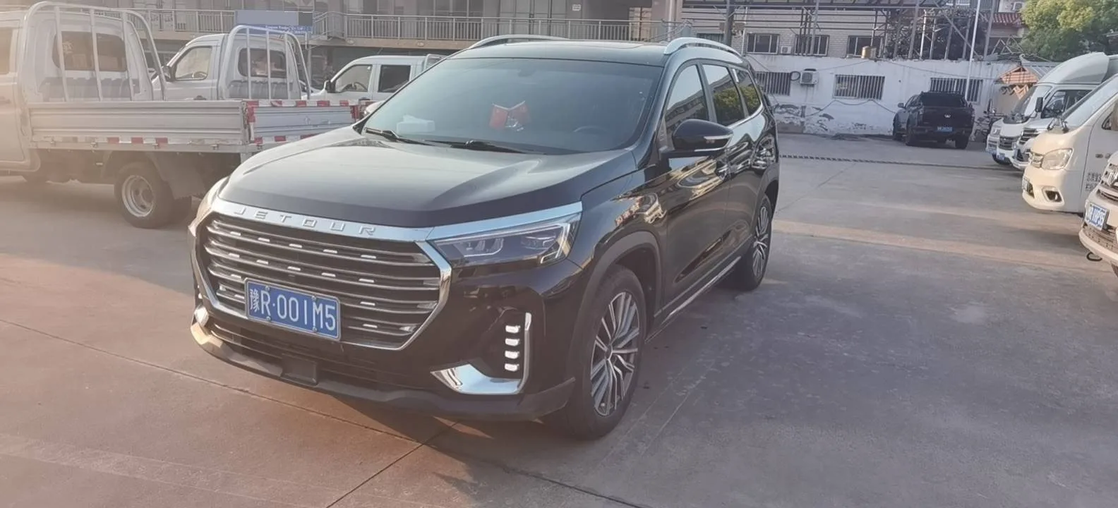 2023 Jietu X90 PLUS Facelift 1.6TD DCT "Villa" 7-Seater