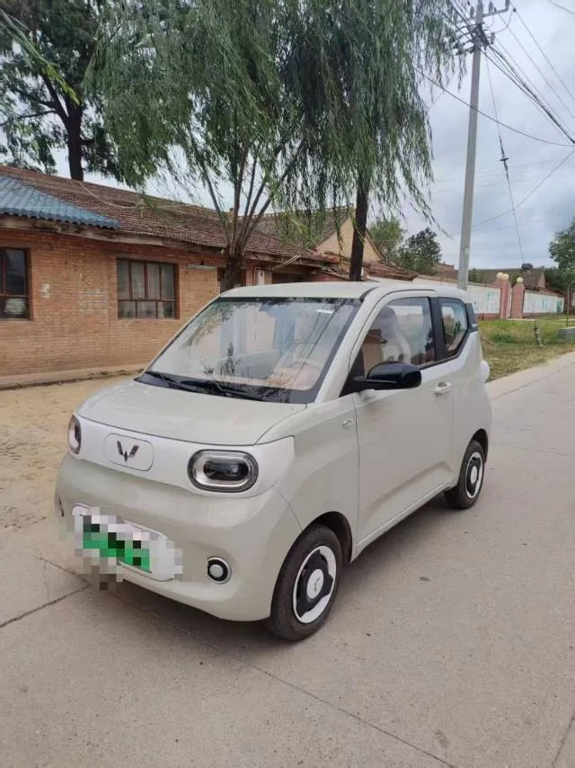 Hongguang MINIEV 2024 Macaron Model, 215km