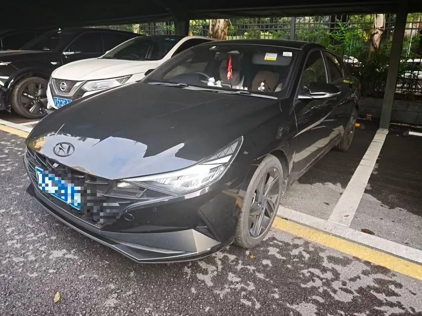 Hyundai Elantra 2021 240TGDi DCT LUX Premium Edition