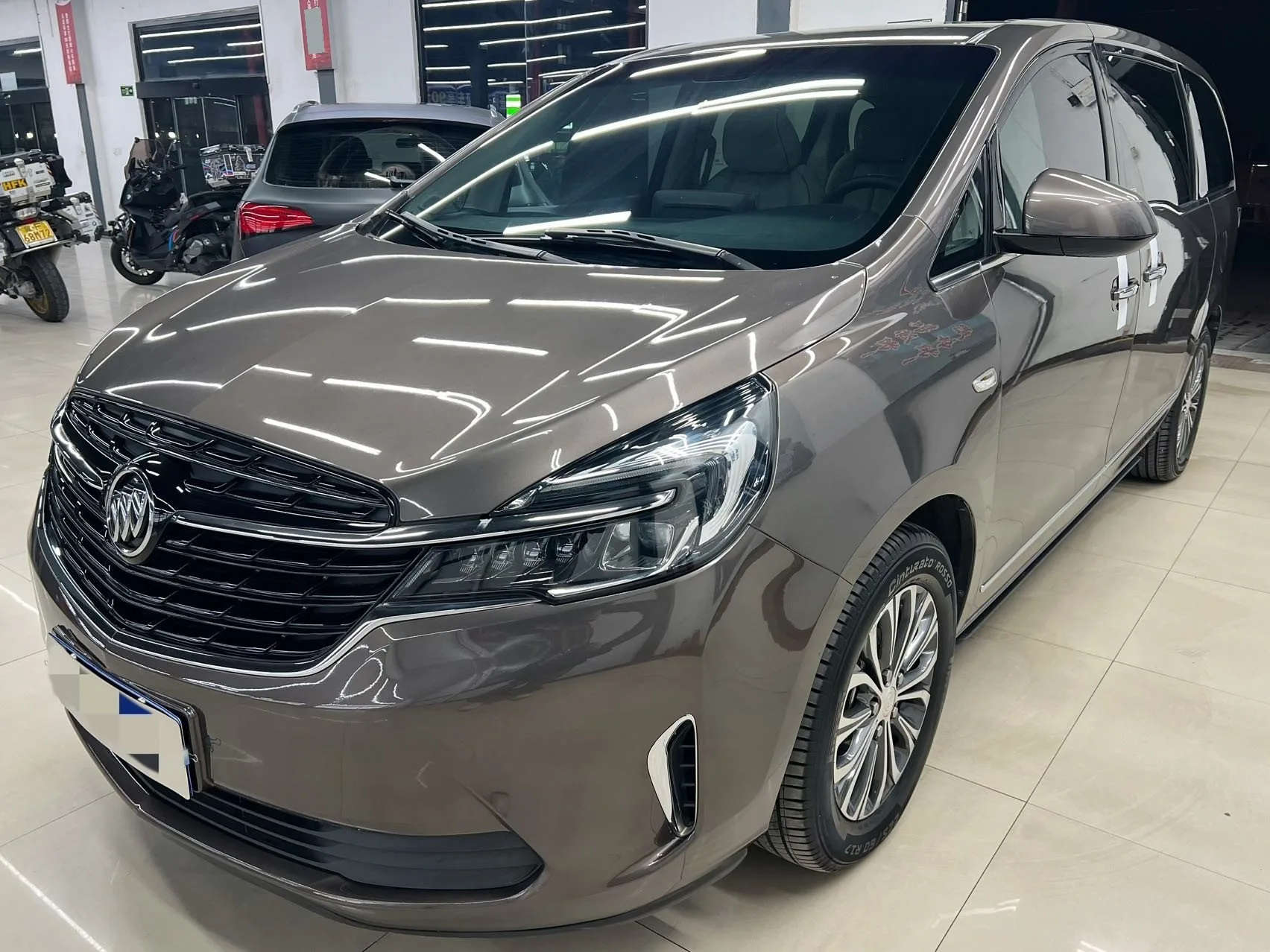 Buick GL8 2021 Land Business Class 652T Luxury