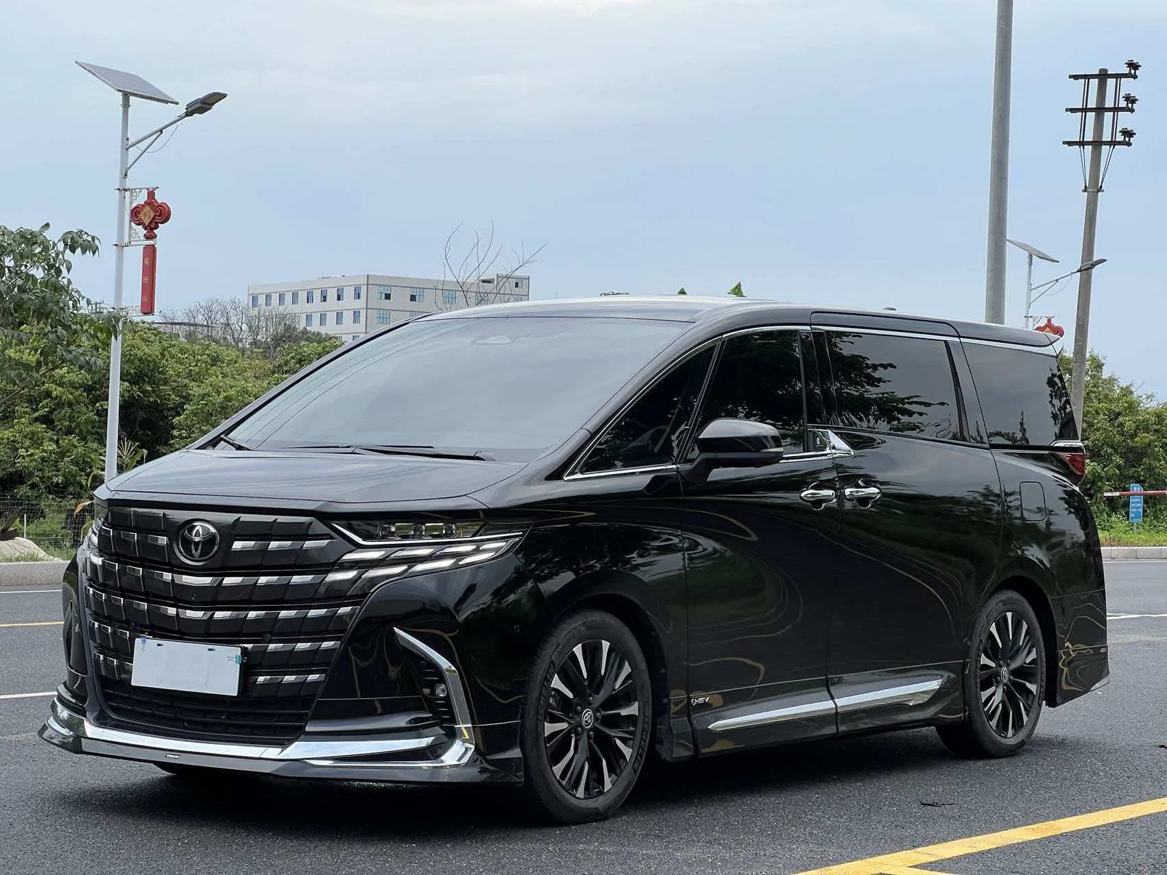 Toyota Alphard (Imported) 2025 Alphard 2.5 CVT Premium Gold Edition Automatic Transmission