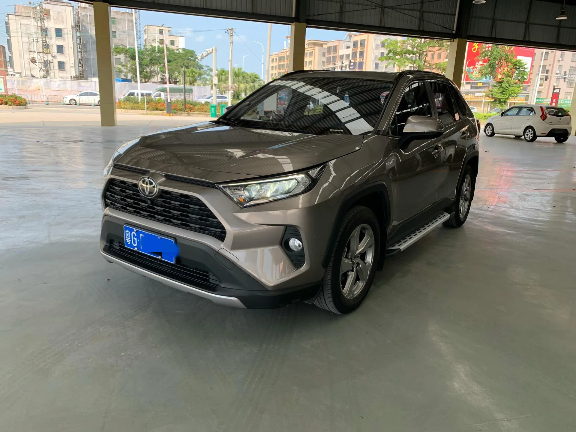 2022 Toyota RAV4 2.0L CVT 2WD Fashion Edition