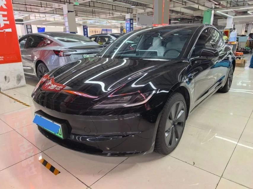 Tesla 2025 Model 3 Long Range Rear-Wheel Drive (Facelift) Automatic