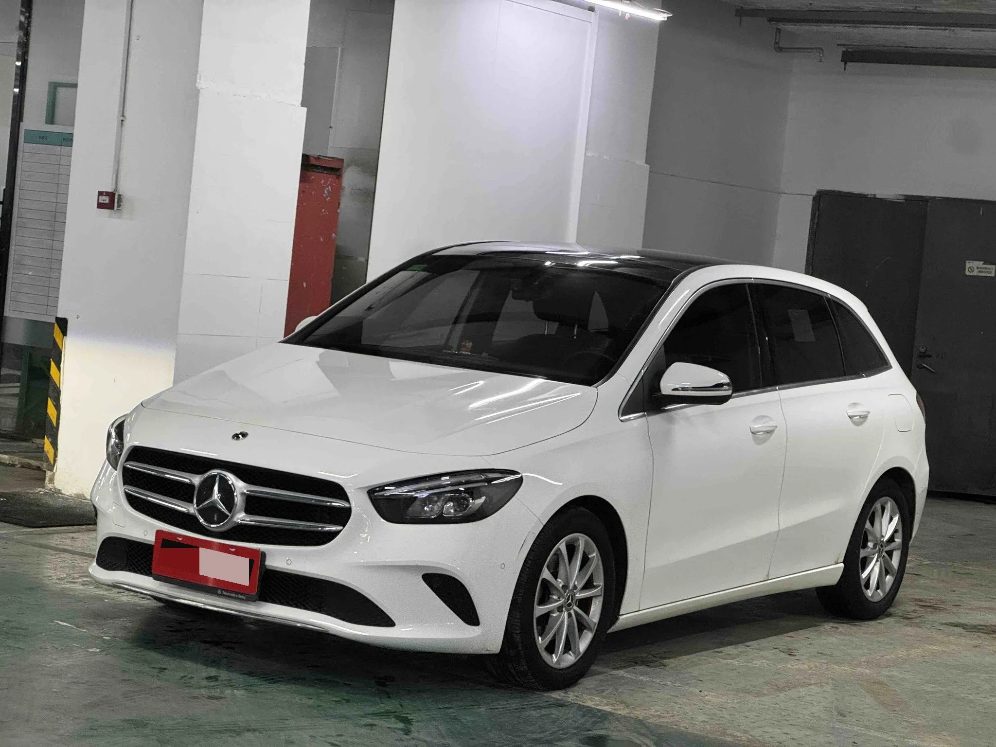 Mercedes-Benz B-Class 2021 B 200 Fashion Edition