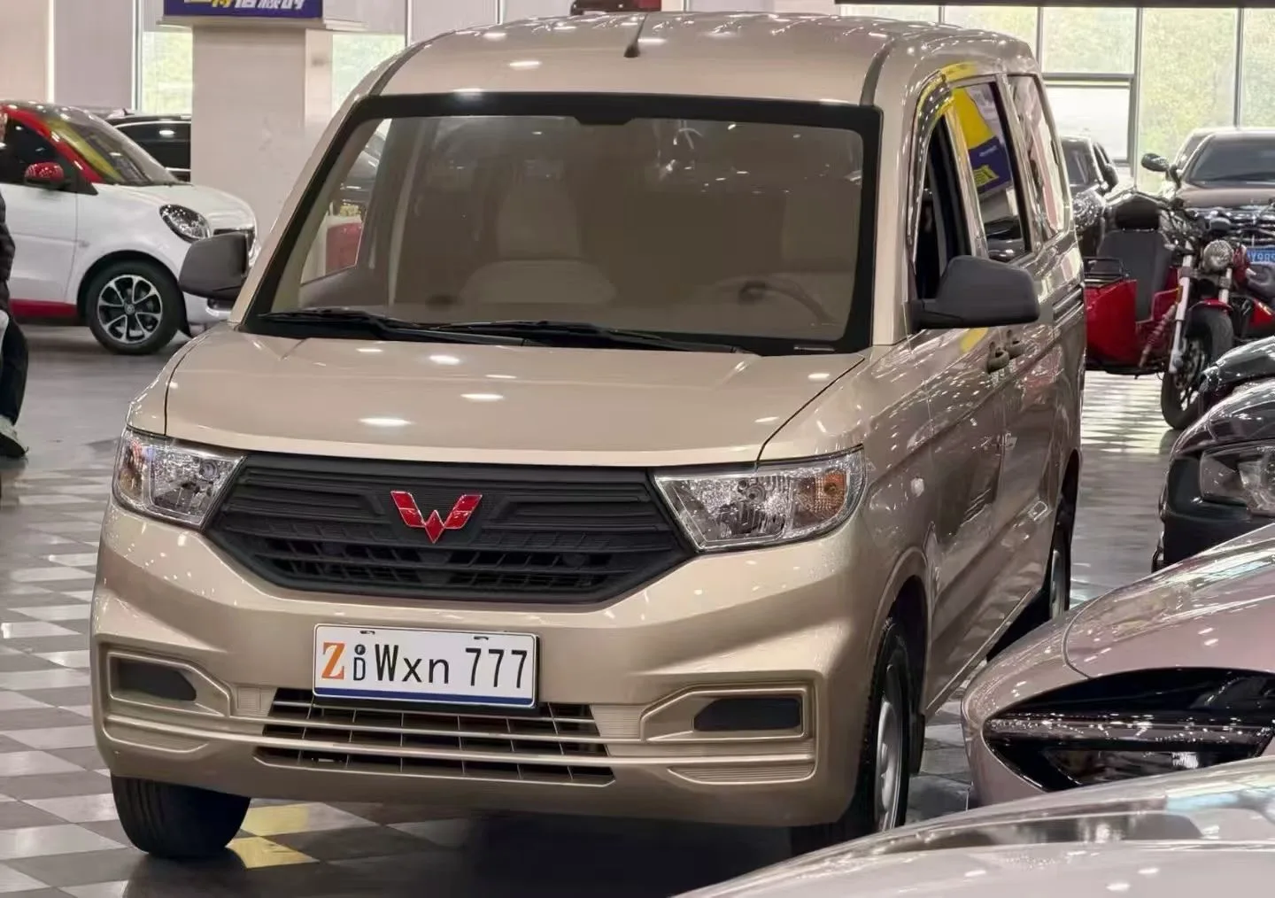 Wuling 2022 Hongguang V 1.5 Sport Edition Manual Transmission