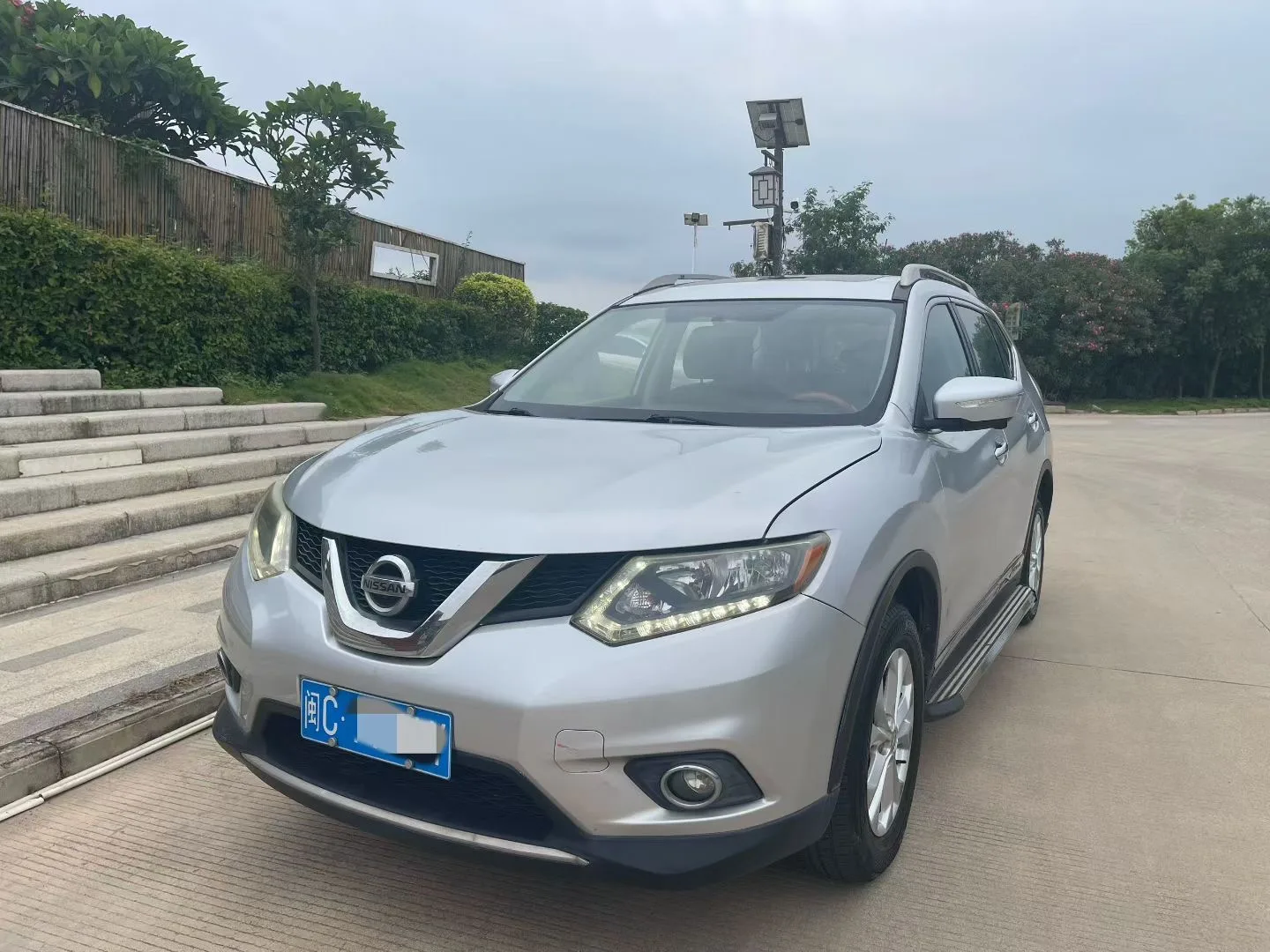 Nissan X-Trail 2014 2.0L CVT Fashion Edition 2WD