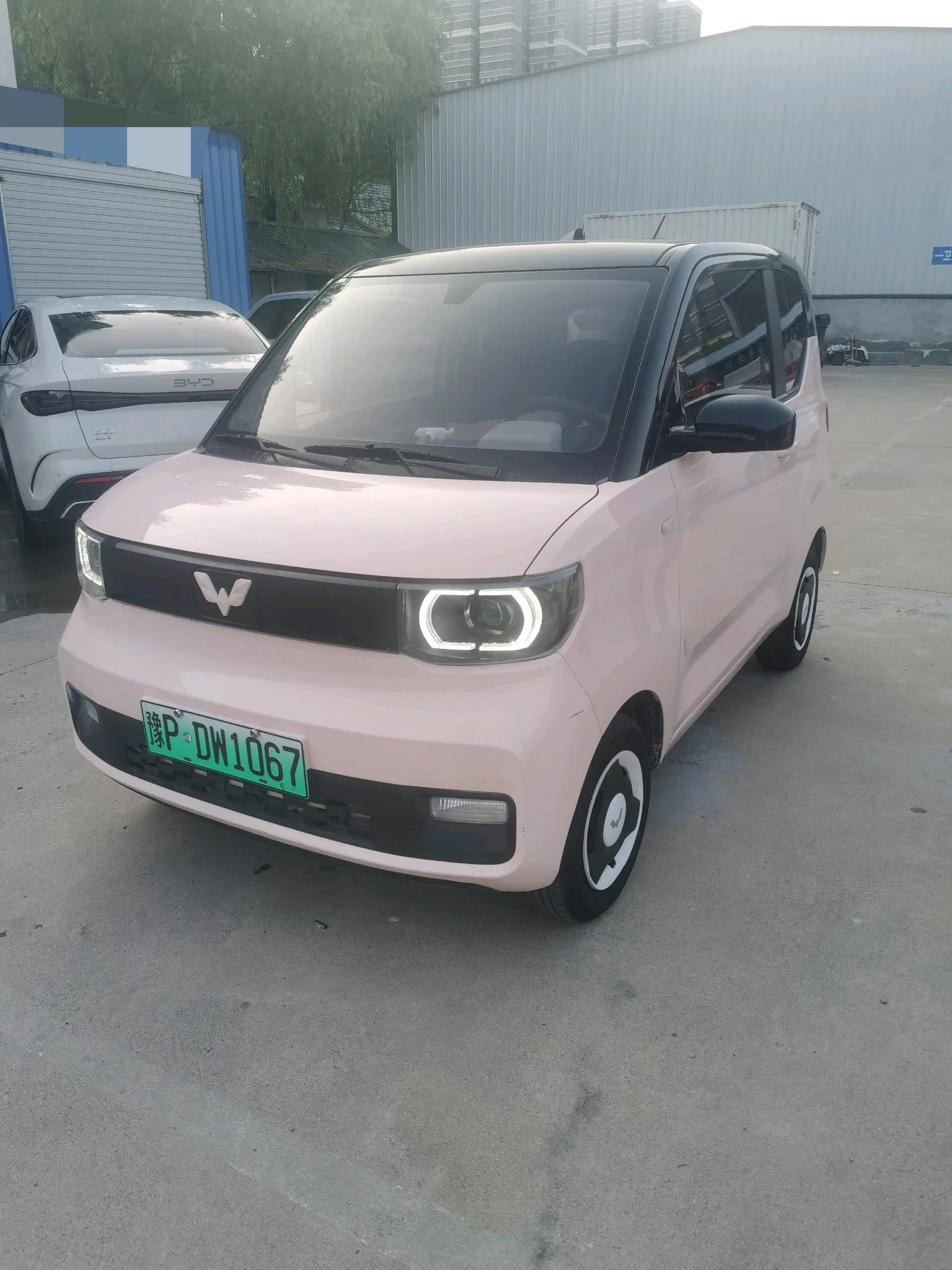 Hongguang MINIEV 2021 Macaron Sandwich Edition 120km/h Lithium Iron Phosphate