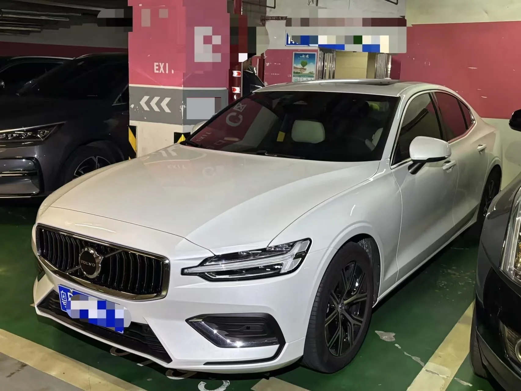 2026 Volvo S60 48V 2.0T B4 Inscription Luxury Edition Automatic