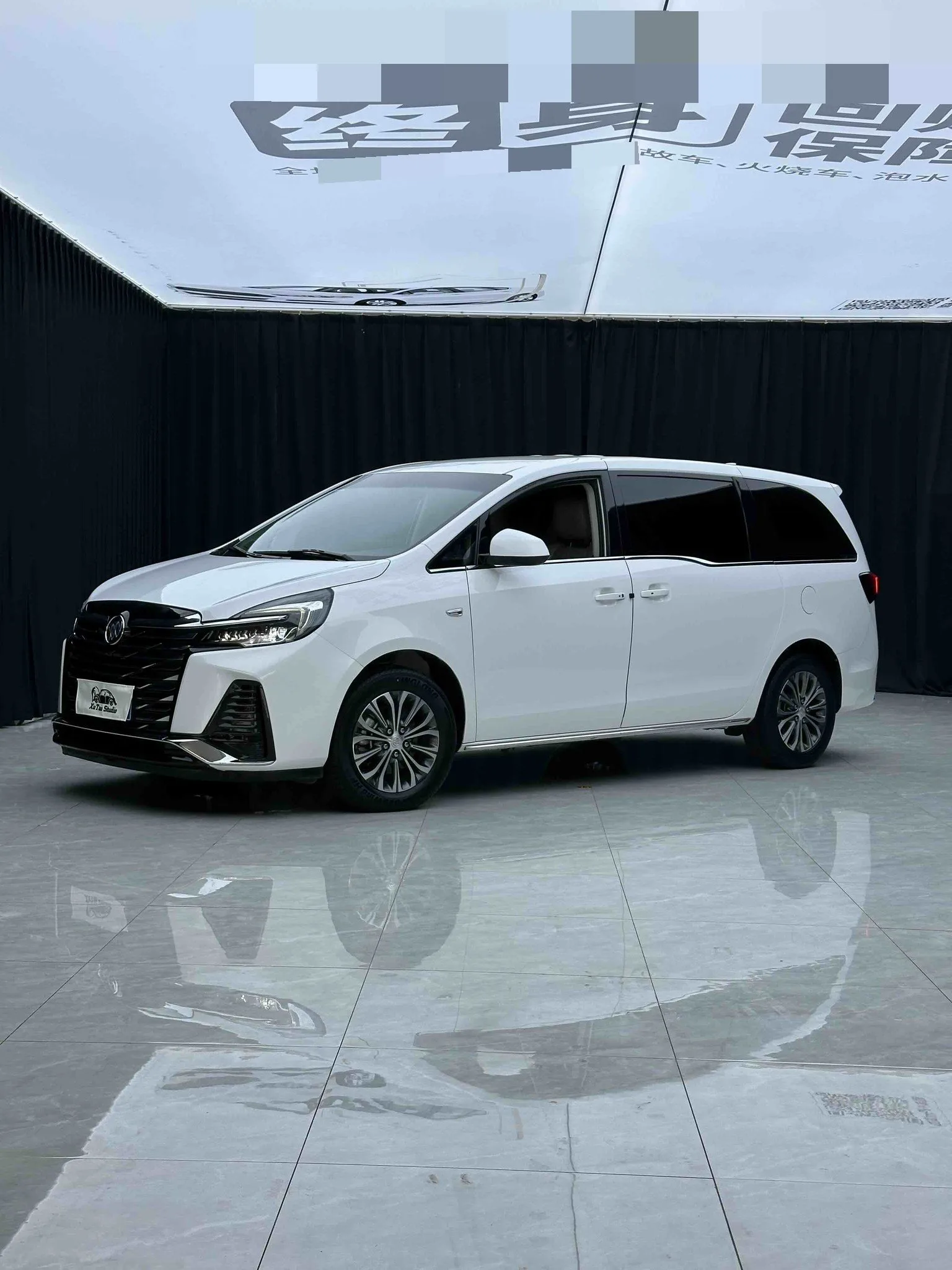 Buick GL8 2023 Land Business Class 652T Smart Edition