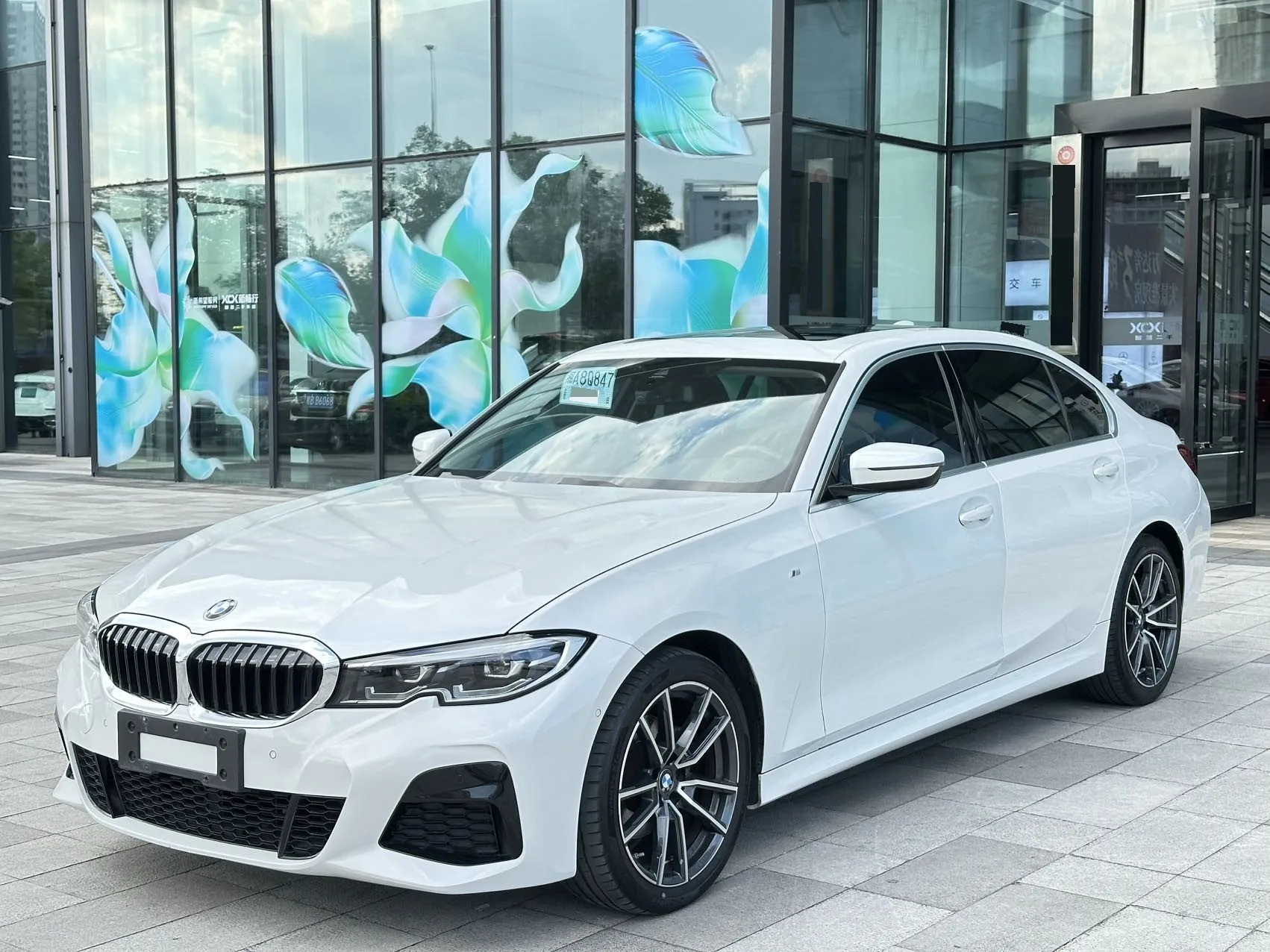 2020 BMW 3 Series 325Li M Sport Package