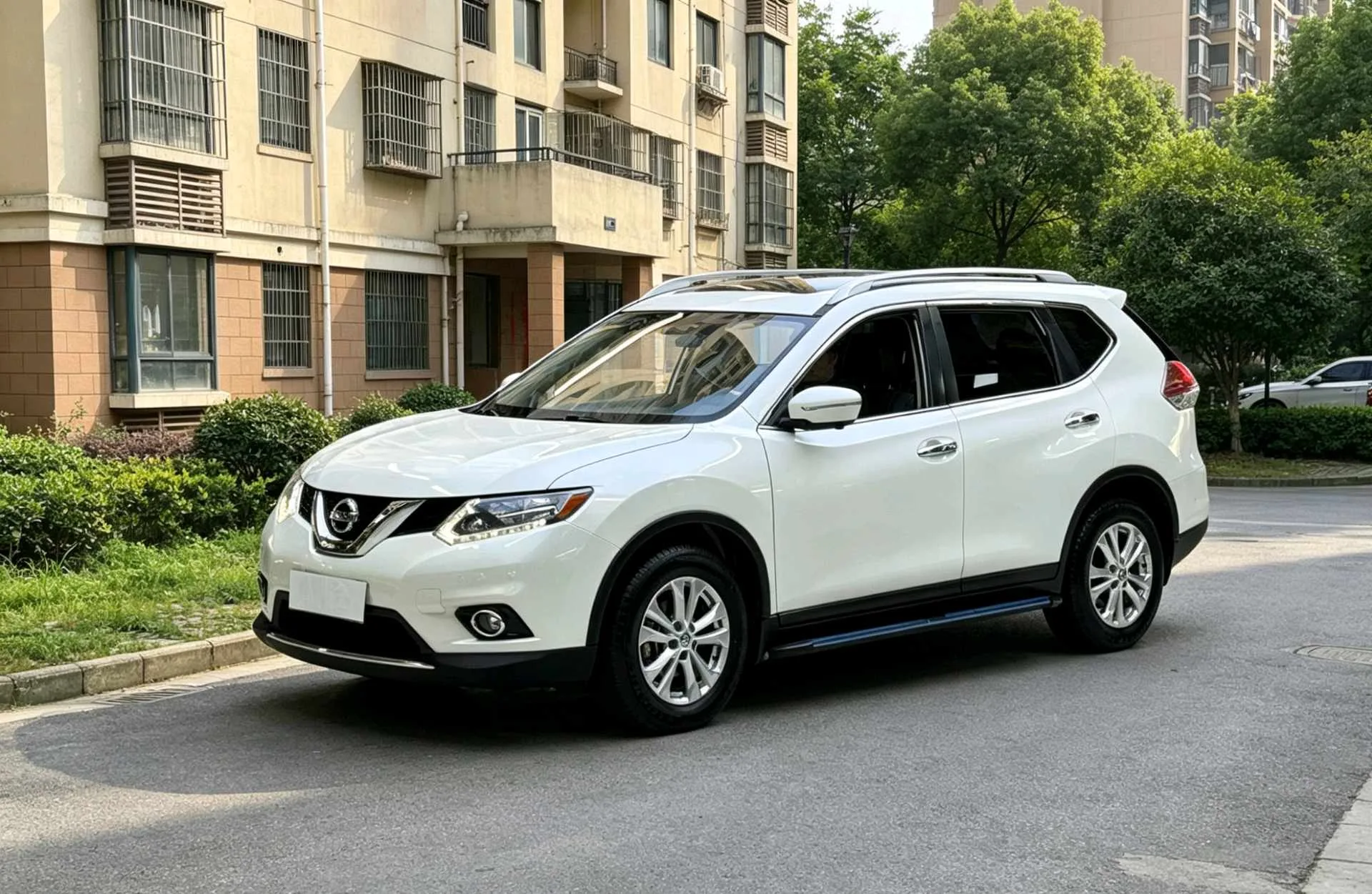 Nissan X-Trail 2015 2.5L CVT Leading MAX Edition 4WD