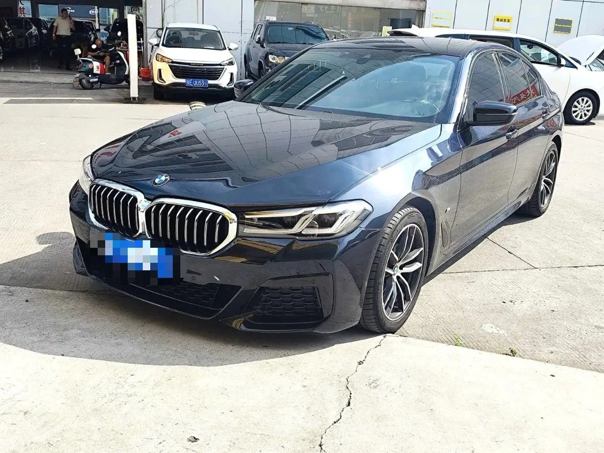 2022 BMW 5 Series (Imported) Facelift 525i M Sport Package