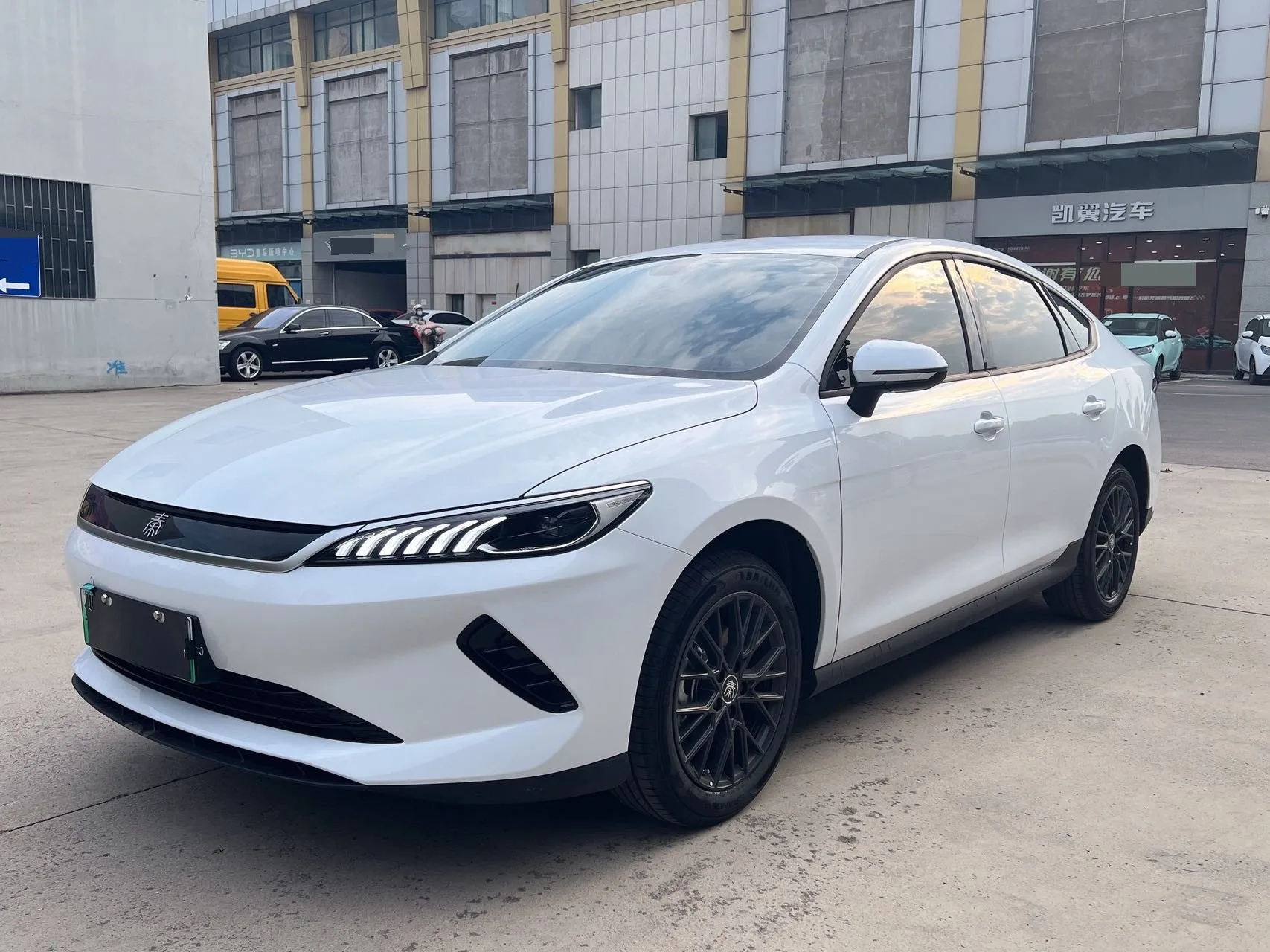 BYD 2025 Qin PLUS EV Smart Driving Edition 510KM Progressive Automatic